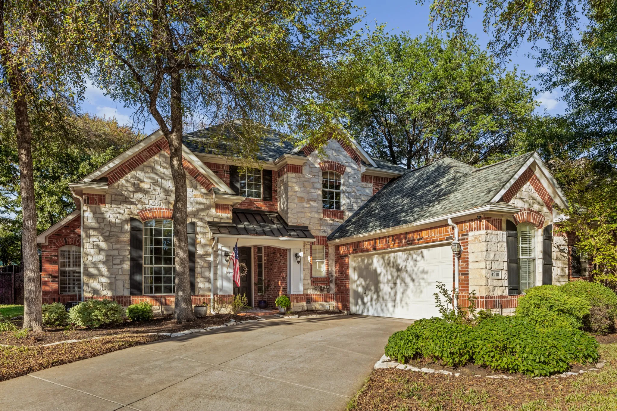 Single Family Residence For Sale