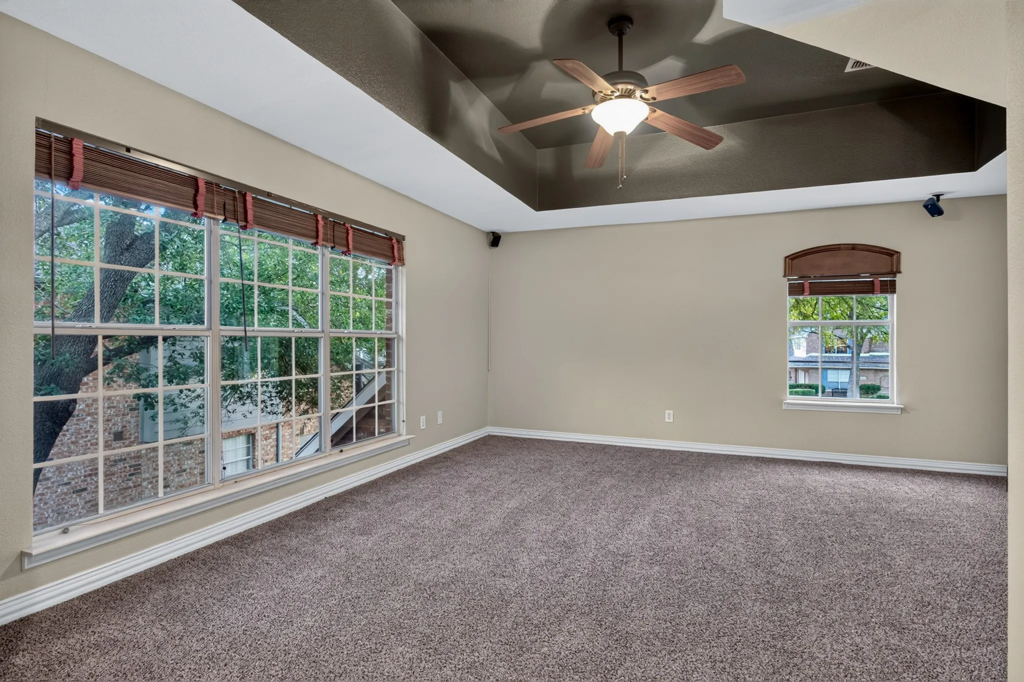 Single Family Residence For Sale in Denton County , 4210 Liberty Court, Flower Mound, Texas 75028, 4 Bedroom, 3 Bathroom, 2 Garage spaces, 2,892 Sqft, built in 1997, mls#21405954, Real Estate Agent in Flower Mound, Homes For Sale in Denton county, Homes For Sale in Flower Mound, Realtor in Flower Mound Texas, Real Estate Brokerage Independent Realty Texas, Luminita Cordes Realtor