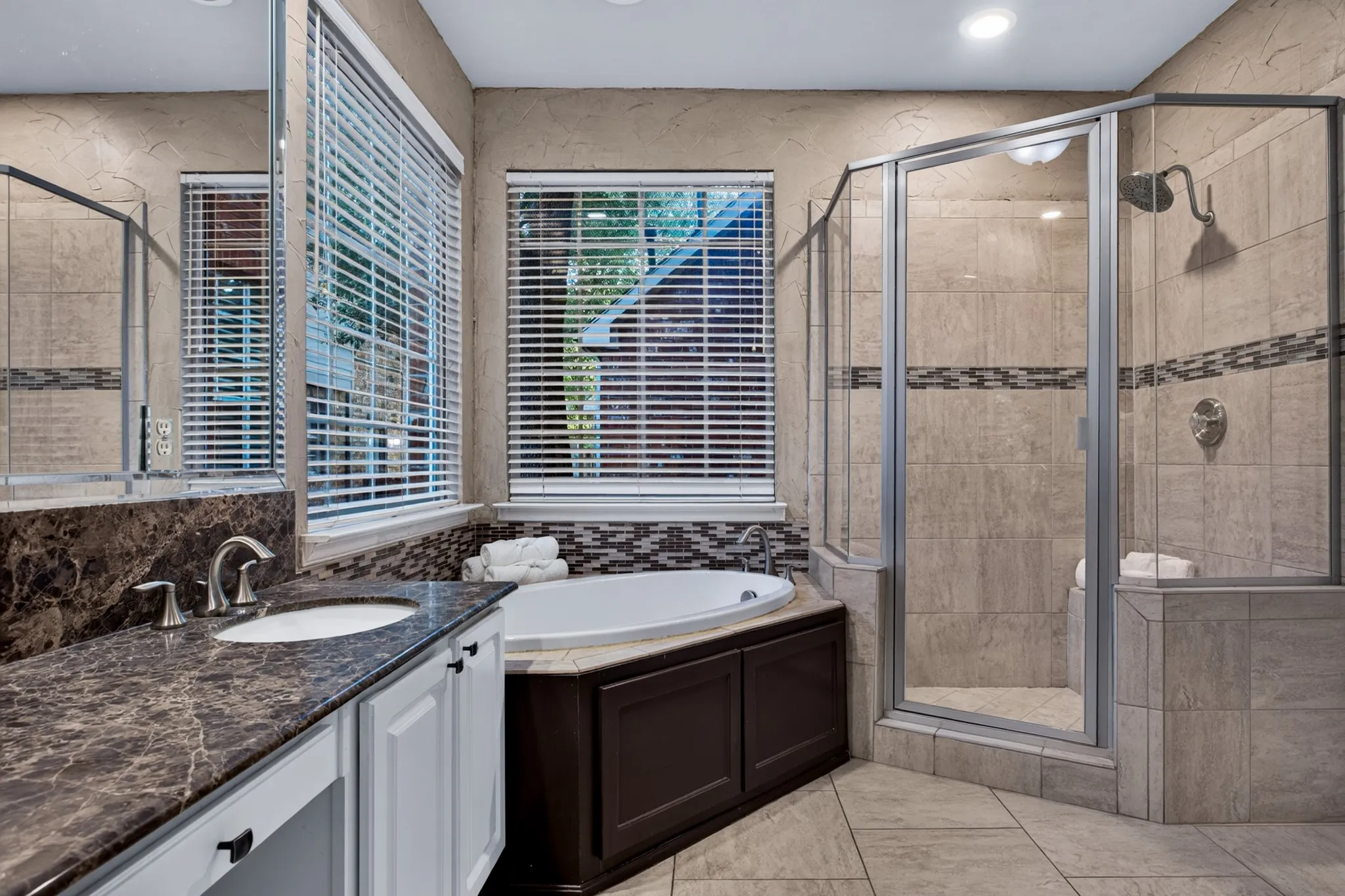 Single Family Residence For Sale in Denton County , 4210 Liberty Court, Flower Mound, Texas 75028, 4 Bedroom, 3 Bathroom, 2 Garage spaces, 2,892 Sqft, built in 1997, mls#21405954, Real Estate Agent in Flower Mound, Homes For Sale in Denton county, Homes For Sale in Flower Mound, Realtor in Flower Mound Texas, Real Estate Brokerage Independent Realty Texas, Luminita Cordes Realtor