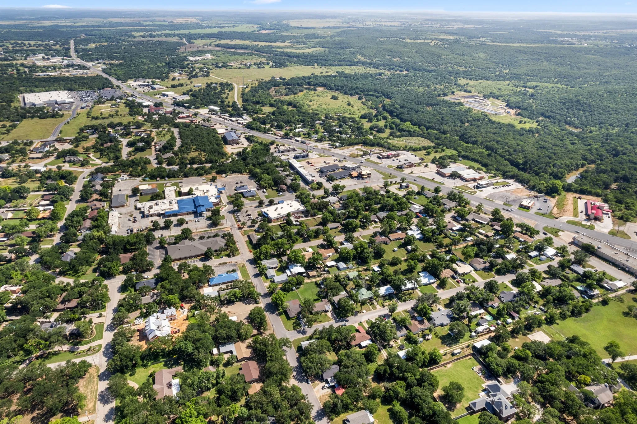 Office For Sale in Young County , 1317 East, Graham, Texas 76450, 0, 0, Garage spaces, 0 Sqft, built in 1983, mls#21407086, Real Estate Agent in Graham, Homes For Sale in Young county, Homes For Sale in Graham, Realtor in Graham Texas, Real Estate Brokerage Independent Realty Texas, Luminita Cordes Realtor