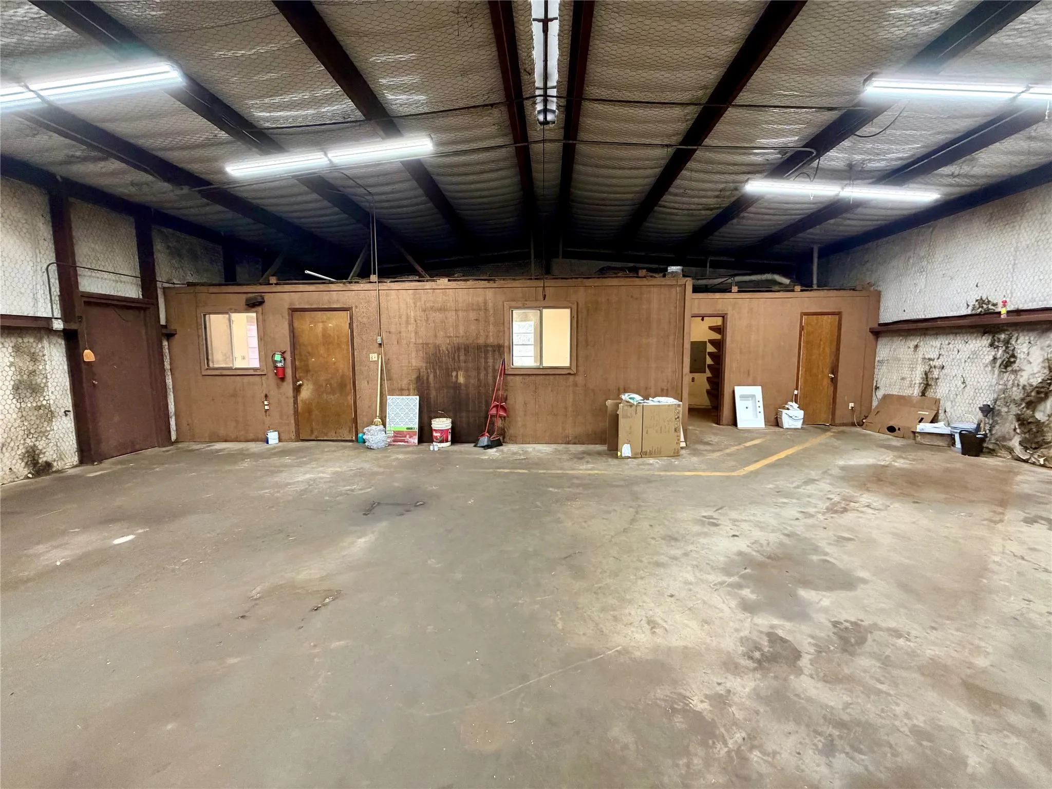 Office For Sale in Anderson County , 2000 E Murchison St, Palestine, Texas 75801, 0, 0, Garage spaces, 0 Sqft, built in 1985, mls#21405753, Real Estate Agent in Palestine, Homes For Sale in Anderson county, Homes For Sale in Palestine, Realtor in Palestine Texas, Real Estate Brokerage Independent Realty Texas, Luminita Cordes Realtor