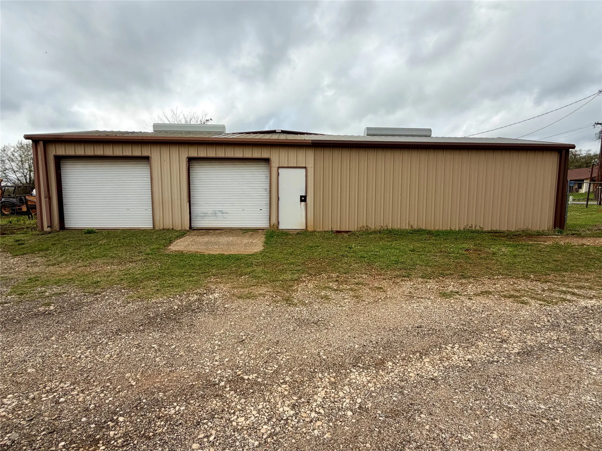 Office For Sale in Anderson County , 2000 E Murchison St, Palestine, Texas 75801, 0, 0, Garage spaces, 0 Sqft, built in 1985, mls#21405753, Real Estate Agent in Palestine, Homes For Sale in Anderson county, Homes For Sale in Palestine, Realtor in Palestine Texas, Real Estate Brokerage Independent Realty Texas, Luminita Cordes Realtor