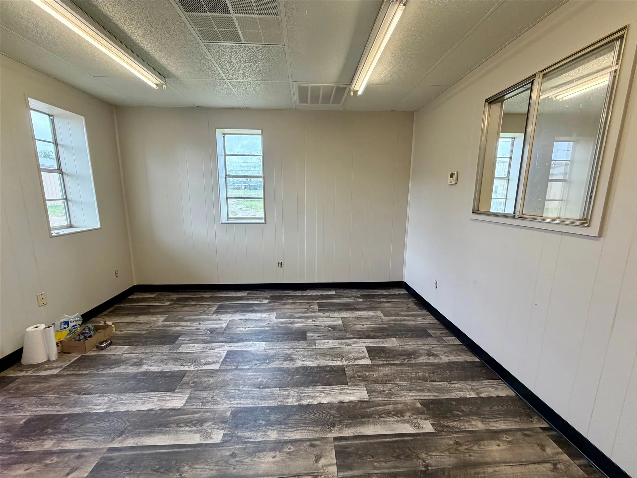 Office For Sale in Anderson County , 2000 E Murchison St, Palestine, Texas 75801, 0, 0, Garage spaces, 0 Sqft, built in 1985, mls#21405753, Real Estate Agent in Palestine, Homes For Sale in Anderson county, Homes For Sale in Palestine, Realtor in Palestine Texas, Real Estate Brokerage Independent Realty Texas, Luminita Cordes Realtor