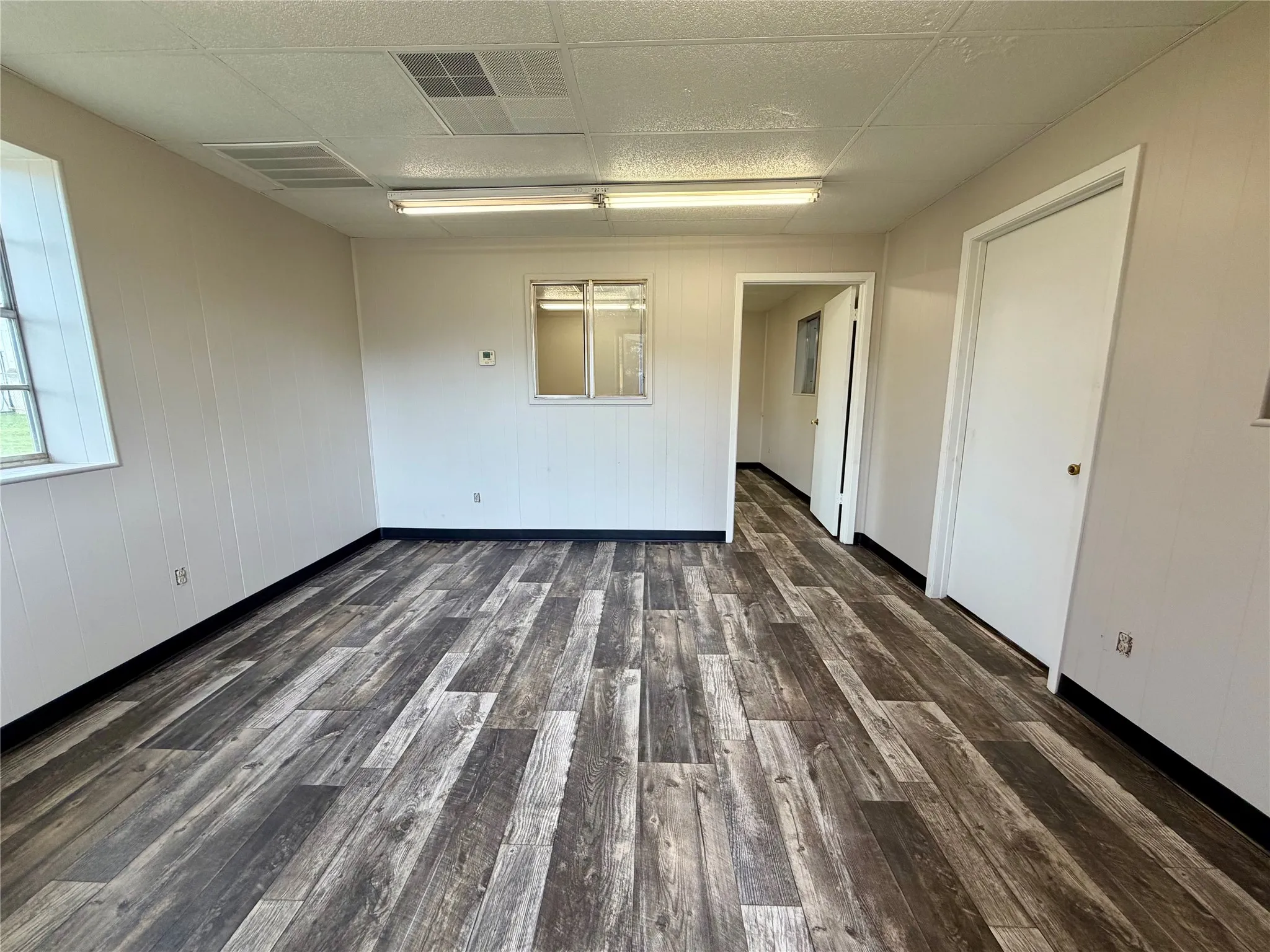 Office For Sale in Anderson County , 2000 E Murchison St, Palestine, Texas 75801, 0, 0, Garage spaces, 0 Sqft, built in 1985, mls#21405753, Real Estate Agent in Palestine, Homes For Sale in Anderson county, Homes For Sale in Palestine, Realtor in Palestine Texas, Real Estate Brokerage Independent Realty Texas, Luminita Cordes Realtor