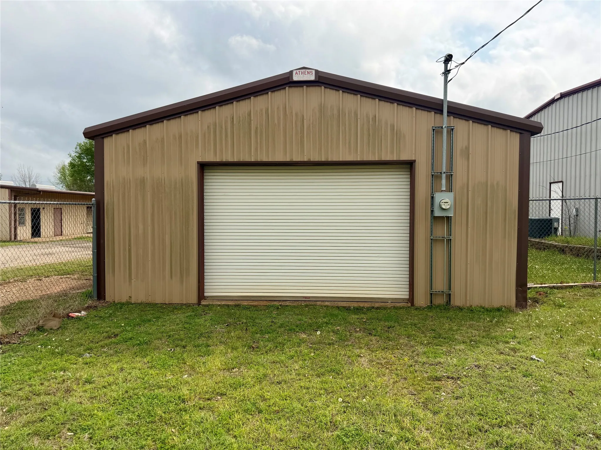 Office For Sale in Anderson County , 2000 E Murchison St, Palestine, Texas 75801, 0, 0, Garage spaces, 0 Sqft, built in 1985, mls#21405753, Real Estate Agent in Palestine, Homes For Sale in Anderson county, Homes For Sale in Palestine, Realtor in Palestine Texas, Real Estate Brokerage Independent Realty Texas, Luminita Cordes Realtor