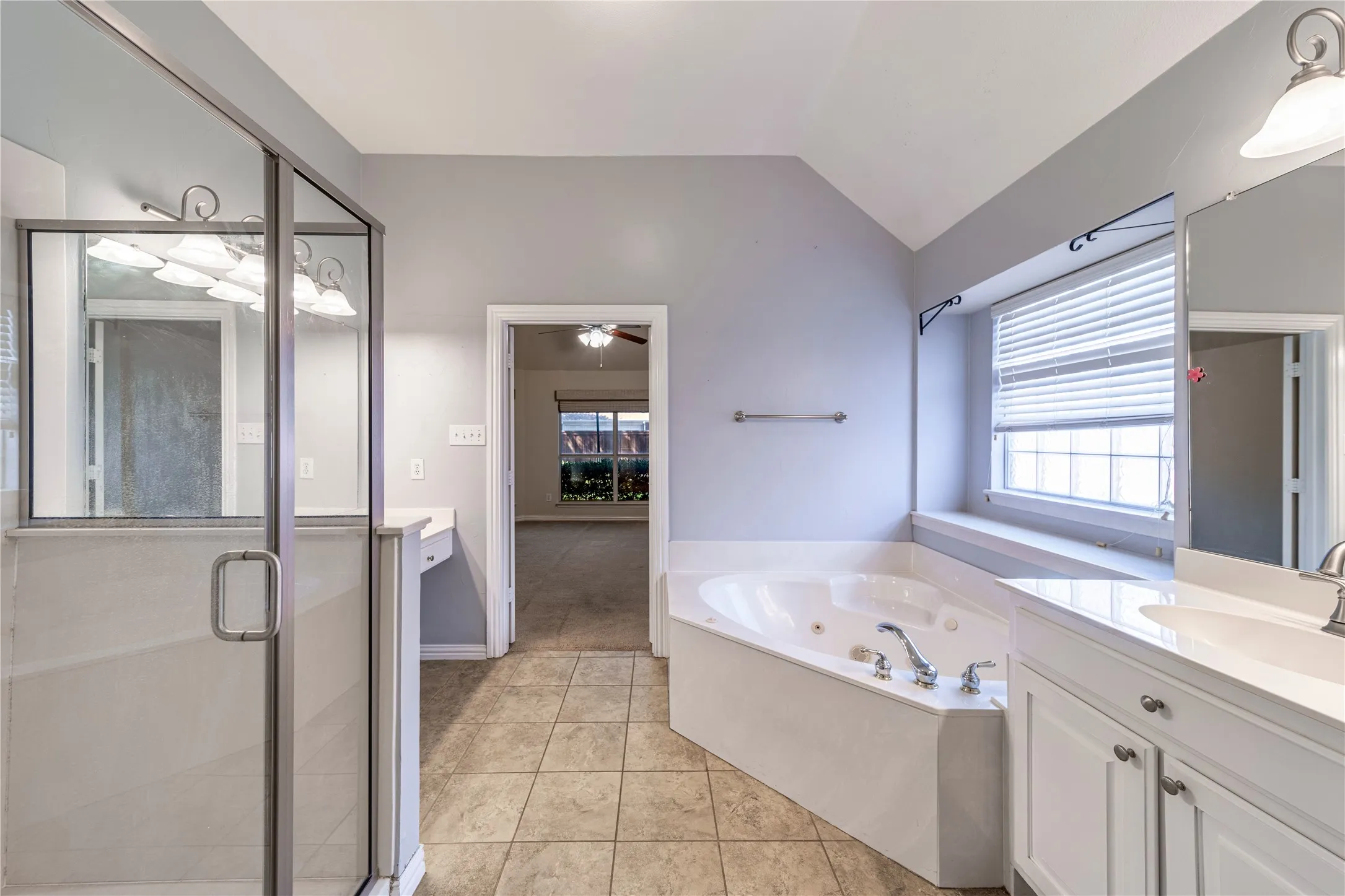 Single Family Residence For Rent in Denton County , 3505 Silverwood Drive, Carrollton, Texas 75007, 3 Bedroom, 2 Bathroom, 2 Garage spaces, 2,128 Sqft, built in 1998, mls#21407037, Real Estate Agent in Carrollton, Homes For Rent in Denton county, Homes For Rent in Carrollton, Realtor in Carrollton Texas, Real Estate Brokerage Independent Realty Texas, Luminita Cordes Realtor