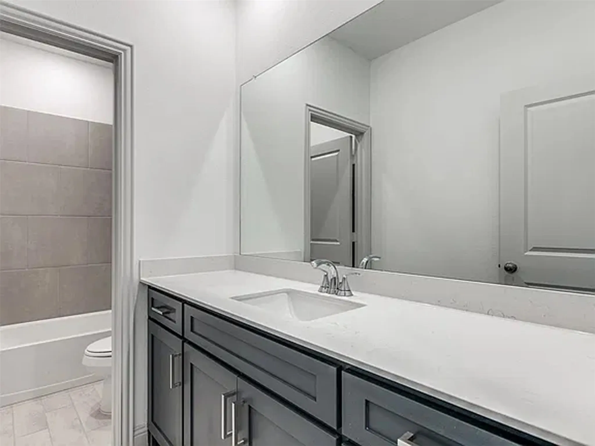 Single Family Residence For Sale in Collin County , 605 Parrino Parkway, Princeton, Texas 75407, 3 Bedroom, 2 Bathroom, 2 Garage spaces, 1,981 Sqft, built in 2024, mls#21407101, Real Estate Agent in Princeton, Homes For Sale in Collin county, Homes For Sale in Princeton, Realtor in Princeton Texas, Real Estate Brokerage Independent Realty Texas, Luminita Cordes Realtor