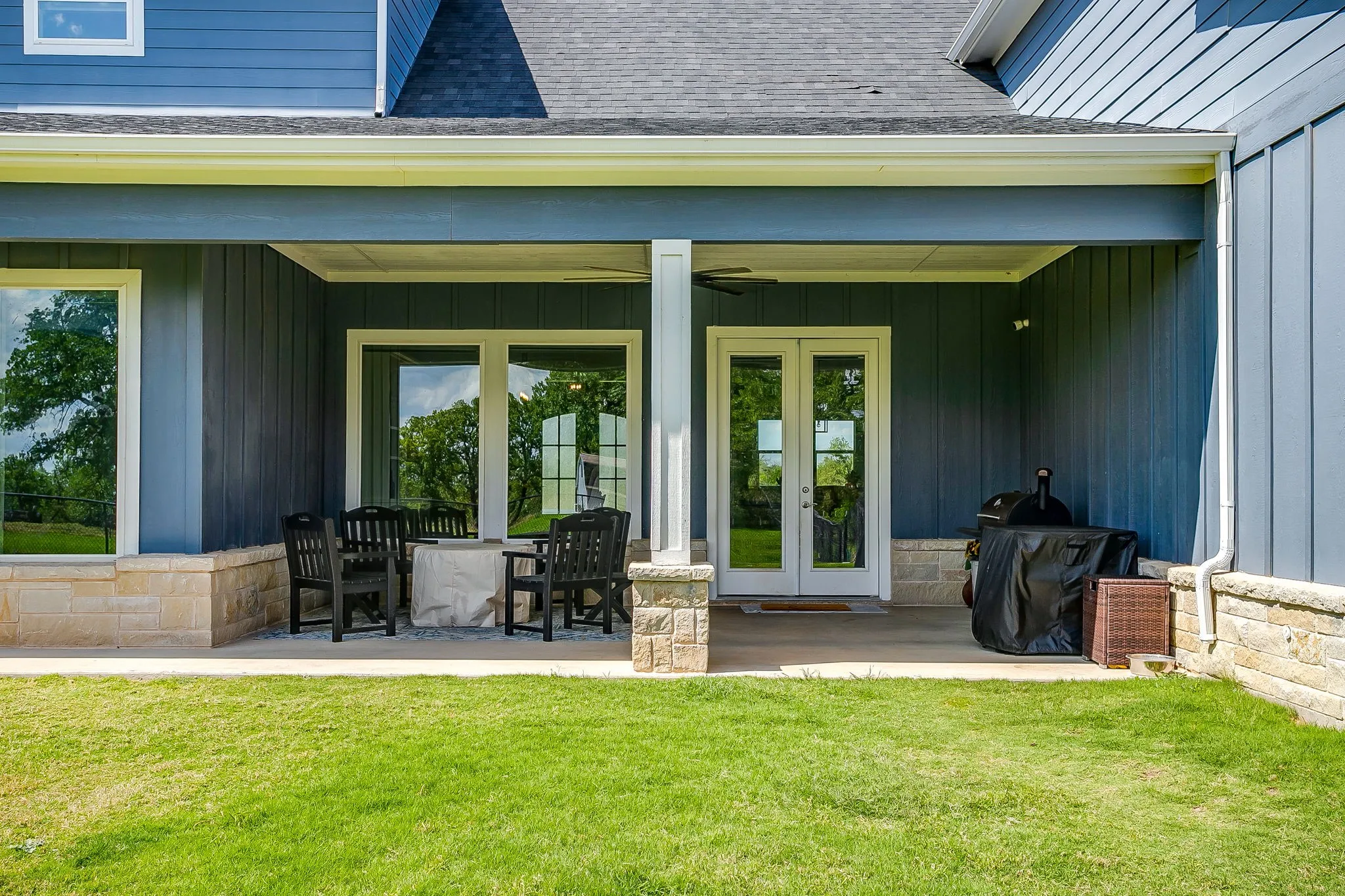 Single Family Residence For Sale in Erath County , 10535 County Road 146, Lipan, Texas 76462, 5 Bedroom, 3 Bathroom, 3 Garage spaces, 3,527 Sqft, built in 2021, mls#21406902, Real Estate Agent in Lipan, Homes For Sale in Erath county, Homes For Sale in Lipan, Realtor in Lipan Texas, Real Estate Brokerage Independent Realty Texas, Luminita Cordes Realtor
