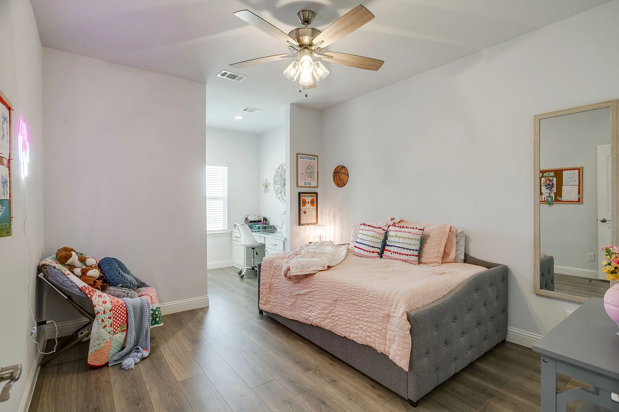 Single Family Residence For Sale in Erath County , 10535 County Road 146, Lipan, Texas 76462, 5 Bedroom, 3 Bathroom, 3 Garage spaces, 3,527 Sqft, built in 2021, mls#21406902, Real Estate Agent in Lipan, Homes For Sale in Erath county, Homes For Sale in Lipan, Realtor in Lipan Texas, Real Estate Brokerage Independent Realty Texas, Luminita Cordes Realtor