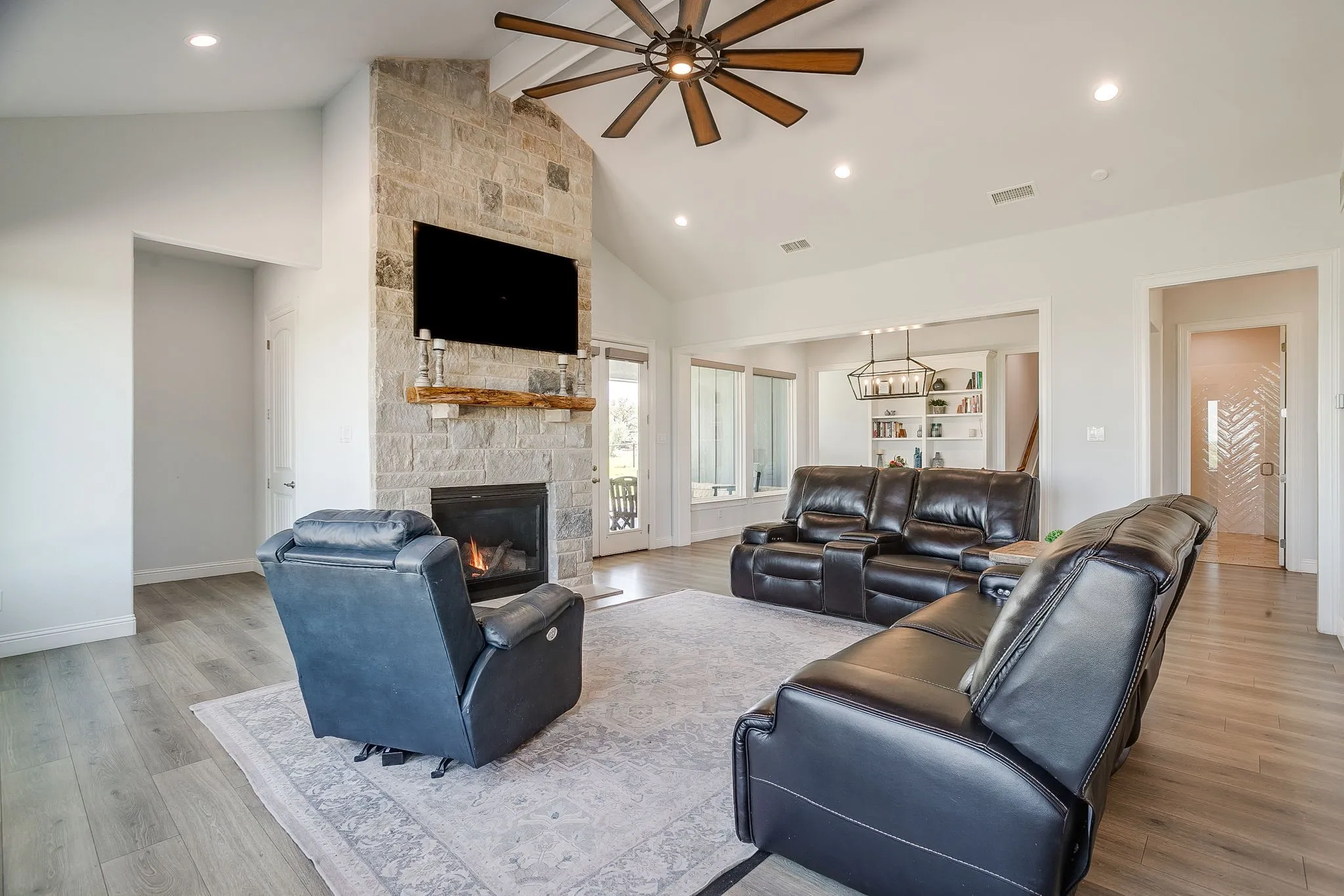 Single Family Residence For Sale in Erath County , 10535 County Road 146, Lipan, Texas 76462, 5 Bedroom, 3 Bathroom, 3 Garage spaces, 3,527 Sqft, built in 2021, mls#21406902, Real Estate Agent in Lipan, Homes For Sale in Erath county, Homes For Sale in Lipan, Realtor in Lipan Texas, Real Estate Brokerage Independent Realty Texas, Luminita Cordes Realtor