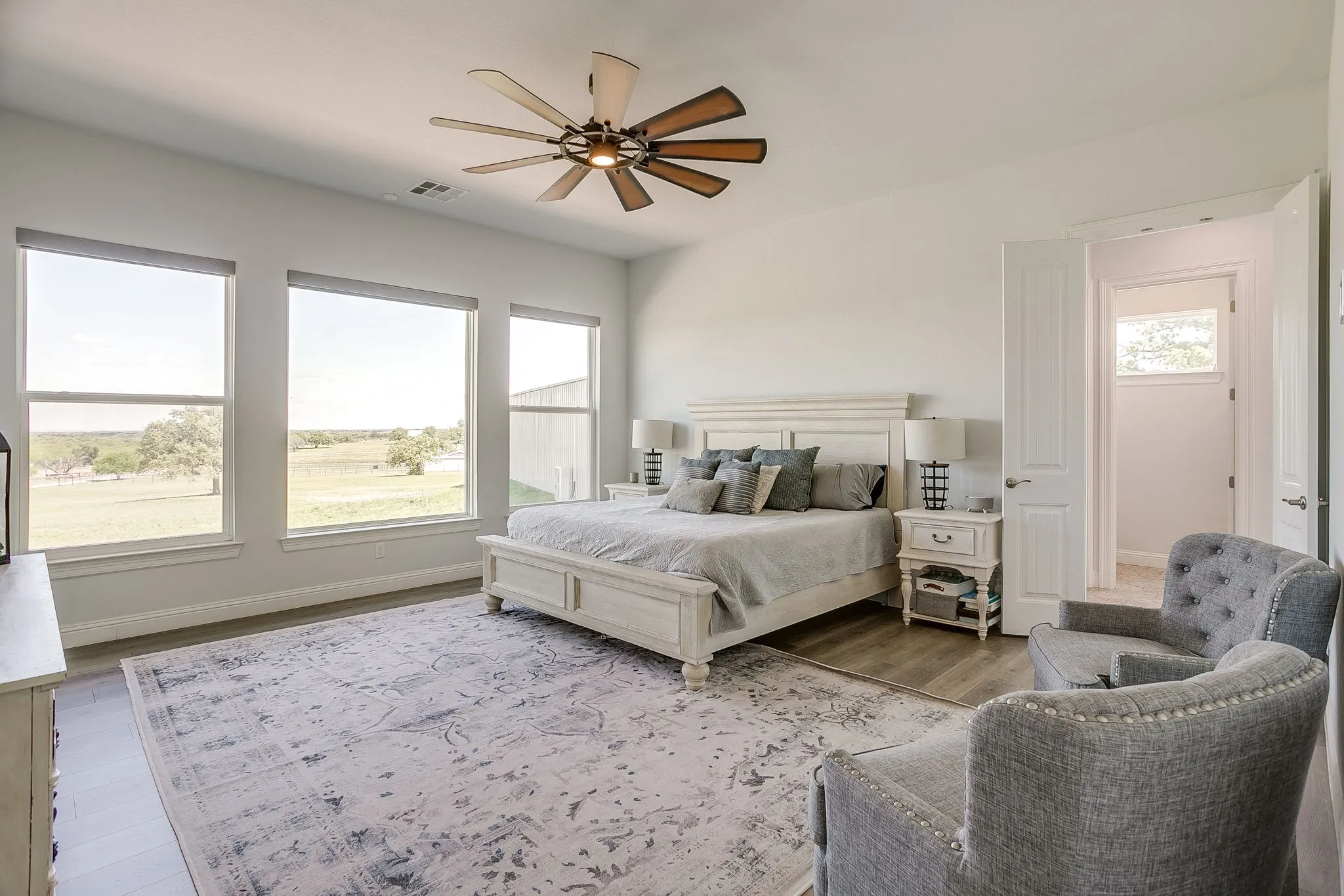Single Family Residence For Sale in Erath County , 10535 County Road 146, Lipan, Texas 76462, 5 Bedroom, 3 Bathroom, 3 Garage spaces, 3,527 Sqft, built in 2021, mls#21406902, Real Estate Agent in Lipan, Homes For Sale in Erath county, Homes For Sale in Lipan, Realtor in Lipan Texas, Real Estate Brokerage Independent Realty Texas, Luminita Cordes Realtor