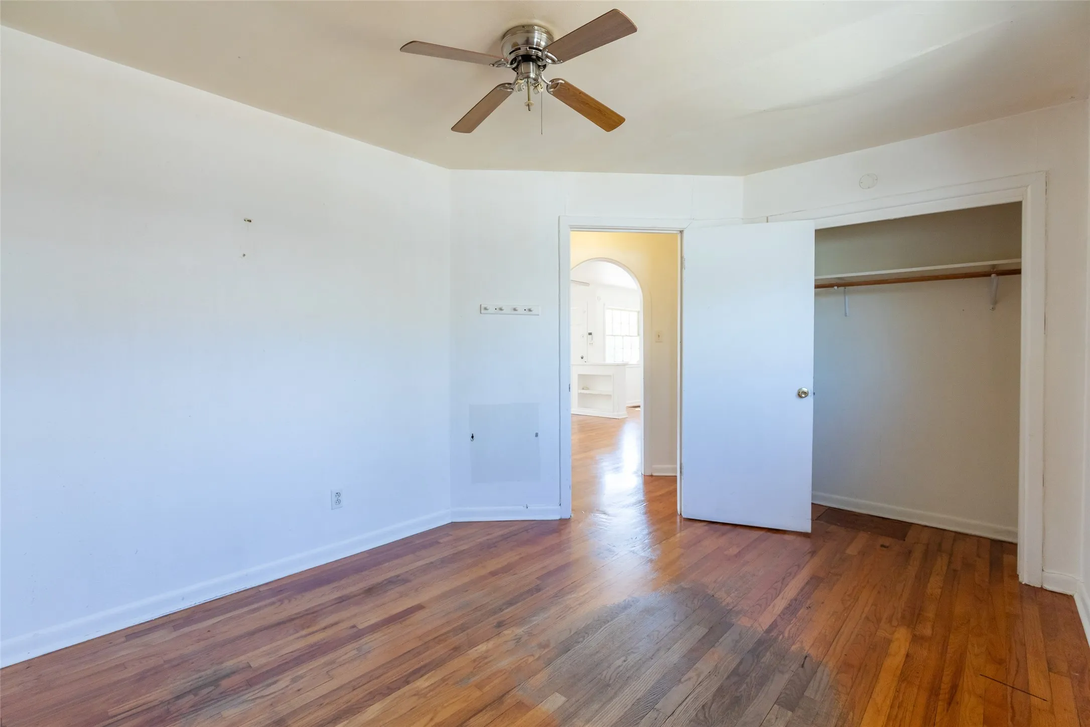 Duplex For Sale in Taylor County , 2328 Ave D, Abilene, Texas 79601, 4 Bedroom, 2 Bathroom, Garage spaces, 0 Sqft, built in 1953, mls#21407030, Real Estate Agent in Abilene, Homes For Sale in Taylor county, Homes For Sale in Abilene, Realtor in Abilene Texas, Real Estate Brokerage Independent Realty Texas, Luminita Cordes Realtor