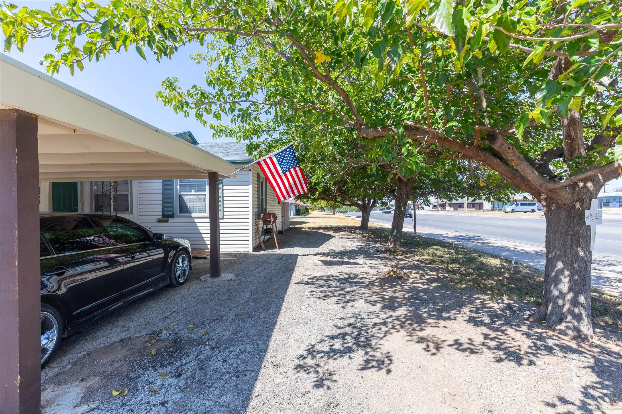 Duplex For Sale in Taylor County , 2328 Ave D, Abilene, Texas 79601, 4 Bedroom, 2 Bathroom, Garage spaces, 0 Sqft, built in 1953, mls#21407030, Real Estate Agent in Abilene, Homes For Sale in Taylor county, Homes For Sale in Abilene, Realtor in Abilene Texas, Real Estate Brokerage Independent Realty Texas, Luminita Cordes Realtor