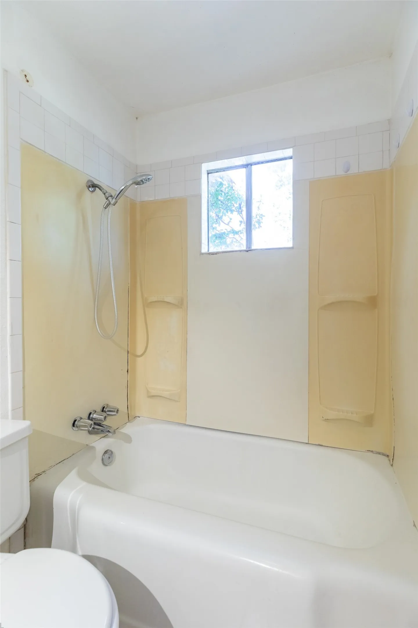 Duplex For Sale in Taylor County , 2328 Ave D, Abilene, Texas 79601, 4 Bedroom, 2 Bathroom, Garage spaces, 0 Sqft, built in 1953, mls#21407030, Real Estate Agent in Abilene, Homes For Sale in Taylor county, Homes For Sale in Abilene, Realtor in Abilene Texas, Real Estate Brokerage Independent Realty Texas, Luminita Cordes Realtor