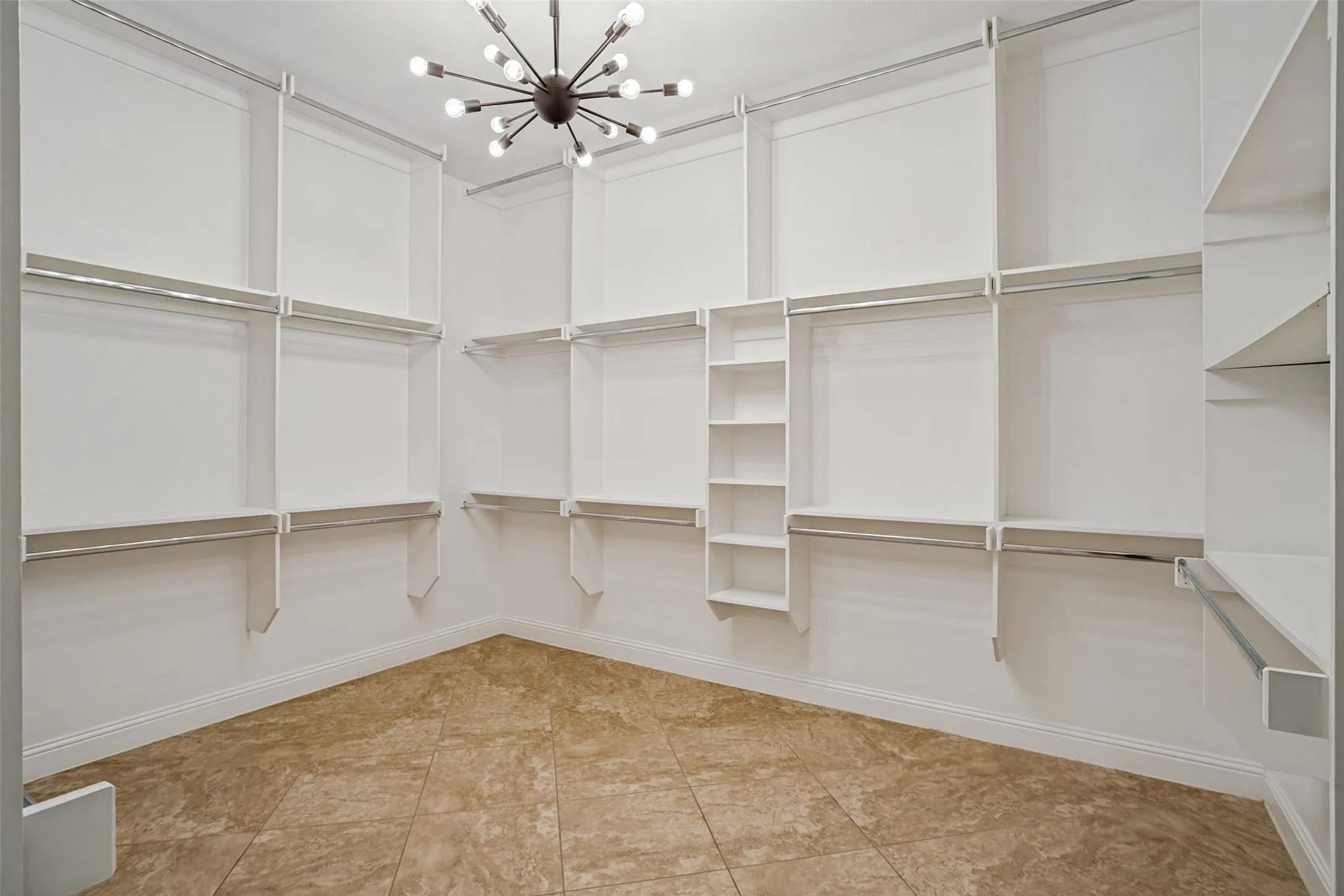 Single Family Residence For Sale in Collin County , 7901 San Jacinto Trail, Mc Kinney, Texas 75071, 4 Bedroom, 3 Bathroom, 3 Garage spaces, 3,657 Sqft, built in 2015, mls#21406770, Real Estate Agent in Mc Kinney, Homes For Sale in Collin county, Homes For Sale in Mc Kinney, Realtor in Mc Kinney Texas, Real Estate Brokerage Independent Realty Texas, Luminita Cordes Realtor