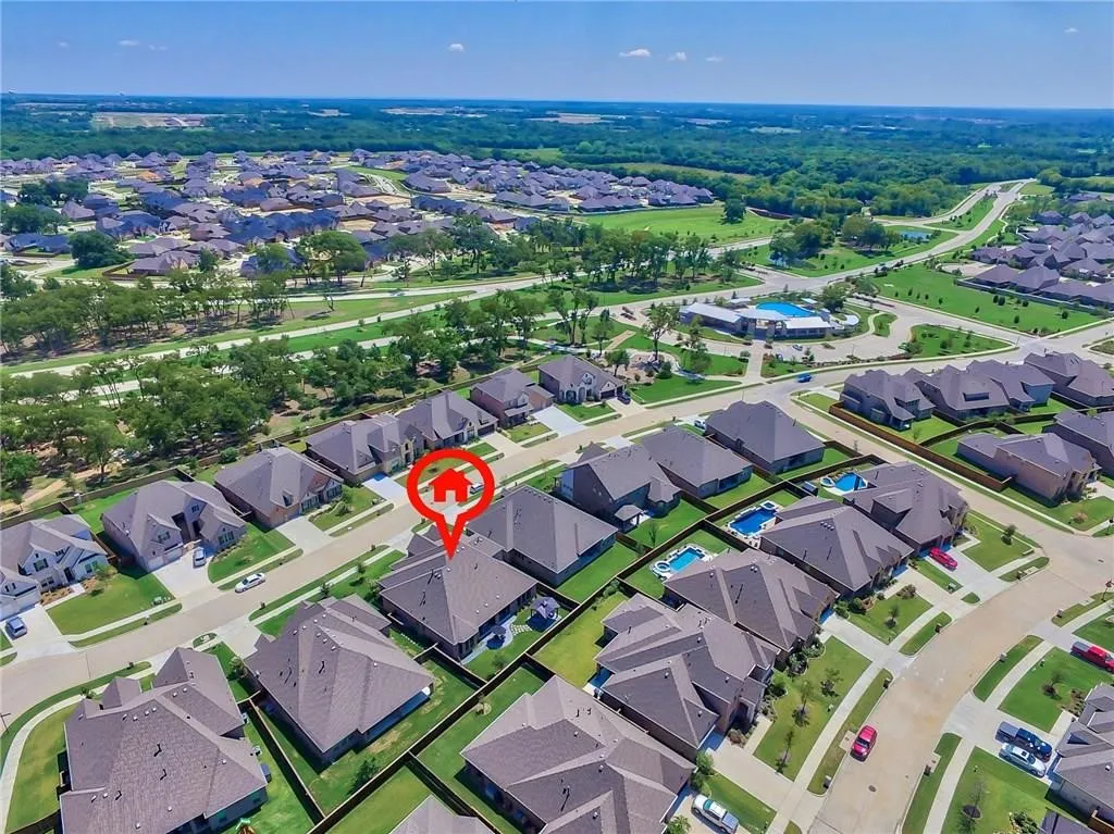 Single Family Residence For Sale in Collin County , 7901 San Jacinto Trail, Mc Kinney, Texas 75071, 4 Bedroom, 3 Bathroom, 3 Garage spaces, 3,657 Sqft, built in 2015, mls#21406770, Real Estate Agent in Mc Kinney, Homes For Sale in Collin county, Homes For Sale in Mc Kinney, Realtor in Mc Kinney Texas, Real Estate Brokerage Independent Realty Texas, Luminita Cordes Realtor