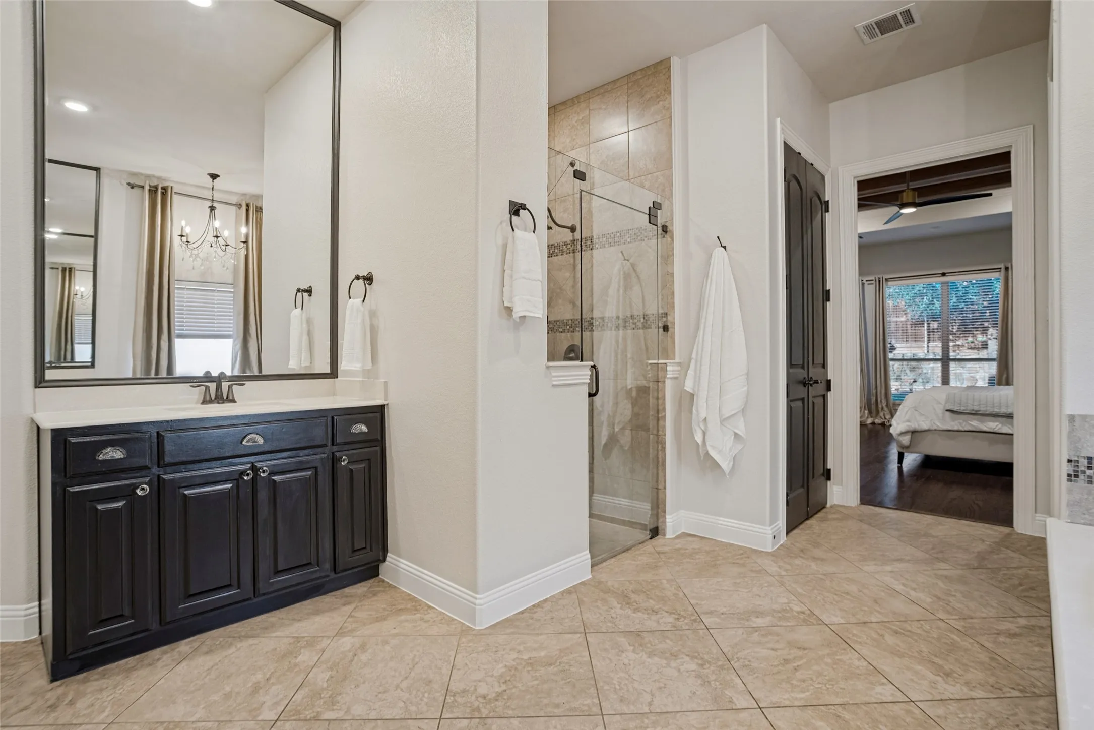 Single Family Residence For Sale in Collin County , 7901 San Jacinto Trail, Mc Kinney, Texas 75071, 4 Bedroom, 3 Bathroom, 3 Garage spaces, 3,657 Sqft, built in 2015, mls#21406770, Real Estate Agent in Mc Kinney, Homes For Sale in Collin county, Homes For Sale in Mc Kinney, Realtor in Mc Kinney Texas, Real Estate Brokerage Independent Realty Texas, Luminita Cordes Realtor