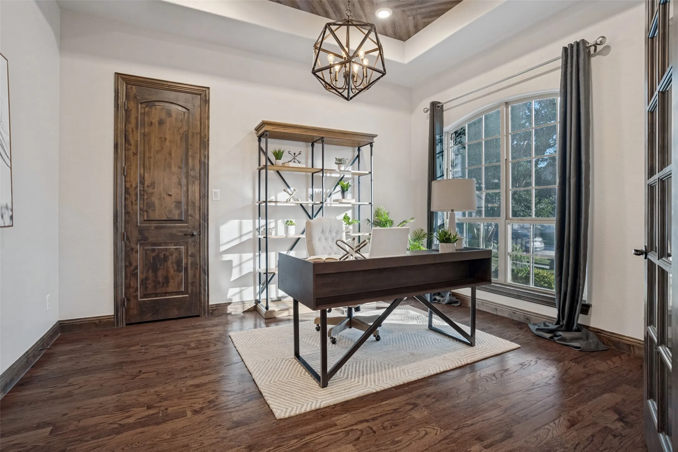 Single Family Residence For Sale in Collin County , 7901 San Jacinto Trail, Mc Kinney, Texas 75071, 4 Bedroom, 3 Bathroom, 3 Garage spaces, 3,657 Sqft, built in 2015, mls#21406770, Real Estate Agent in Mc Kinney, Homes For Sale in Collin county, Homes For Sale in Mc Kinney, Realtor in Mc Kinney Texas, Real Estate Brokerage Independent Realty Texas, Luminita Cordes Realtor