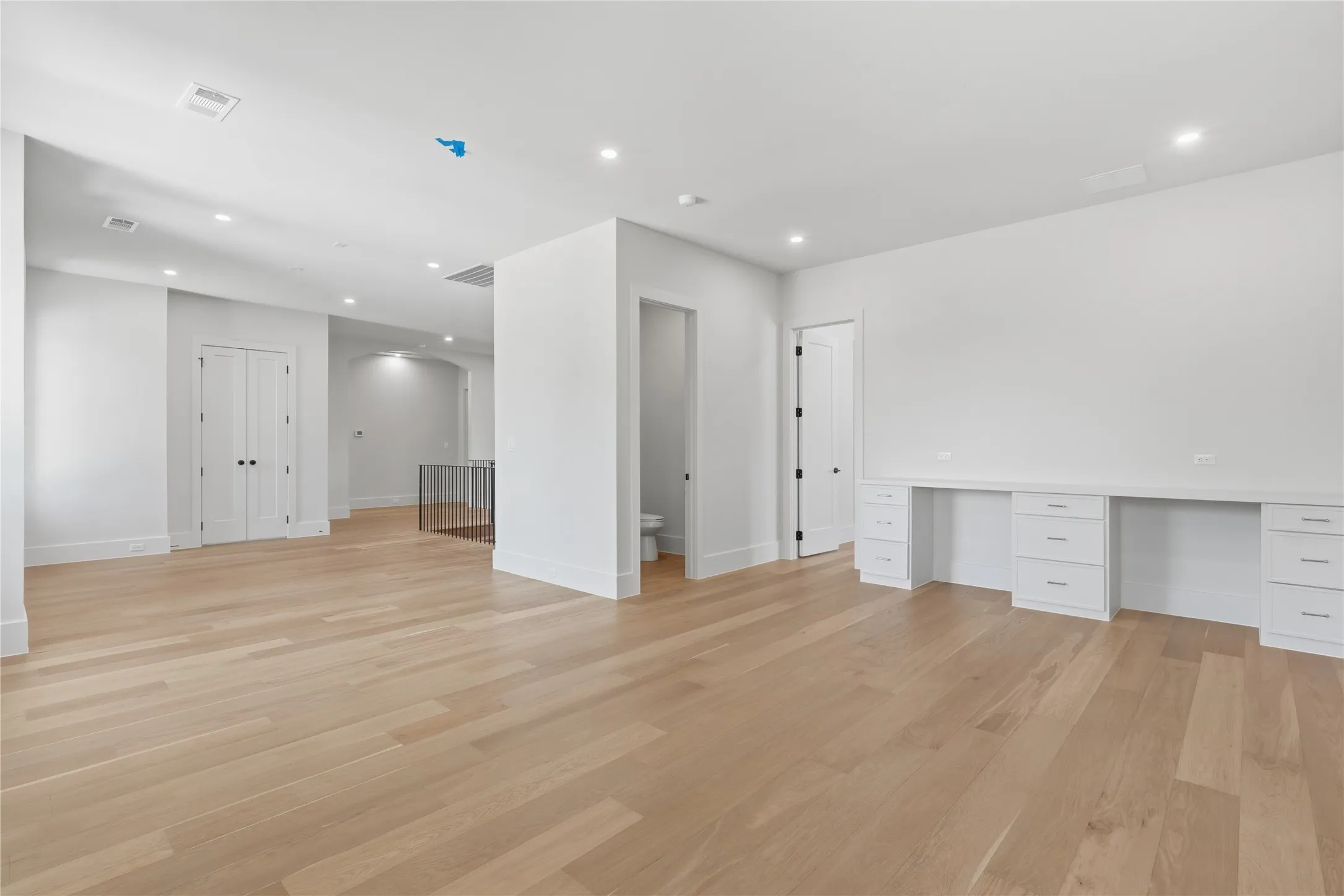 Single Family Residence For Sale in Dallas County , 10921 Beauty Drive, Dallas, Texas 75229, 4 Bedroom, 6 Bathroom, 2 Garage spaces, 5,041 Sqft, built in 2026, mls#21407132, Real Estate Agent in Dallas, Homes For Sale in Dallas county, Homes For Sale in Dallas, Realtor in Dallas Texas, Real Estate Brokerage Independent Realty Texas, Luminita Cordes Realtor