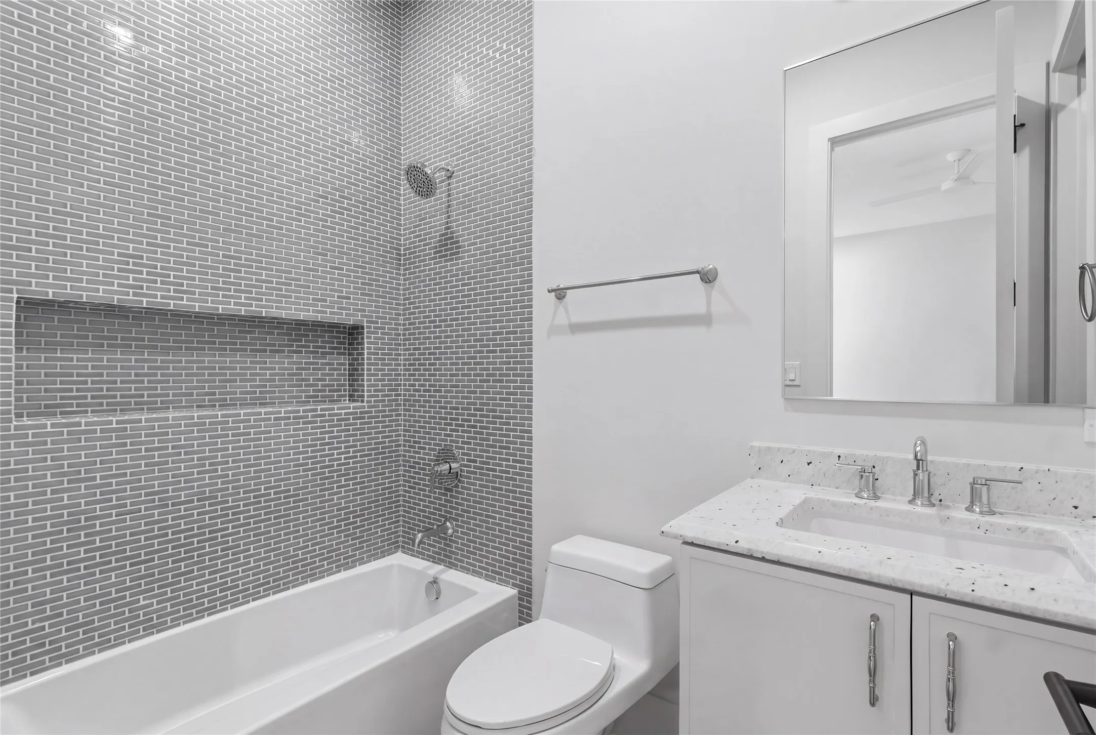 Single Family Residence For Sale in Dallas County , 10921 Beauty Drive, Dallas, Texas 75229, 4 Bedroom, 6 Bathroom, 2 Garage spaces, 5,041 Sqft, built in 2026, mls#21407132, Real Estate Agent in Dallas, Homes For Sale in Dallas county, Homes For Sale in Dallas, Realtor in Dallas Texas, Real Estate Brokerage Independent Realty Texas, Luminita Cordes Realtor