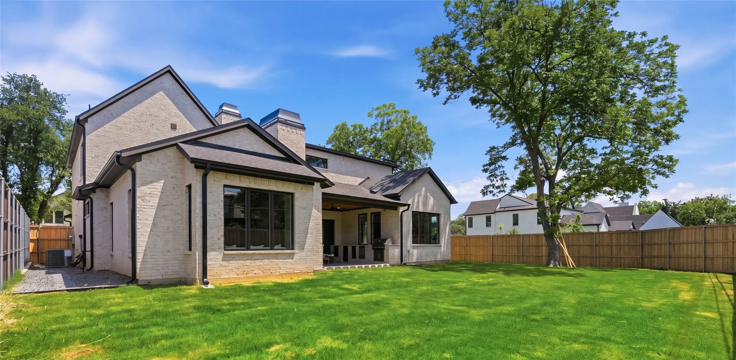 Single Family Residence For Sale in Dallas County , 10921 Beauty Drive, Dallas, Texas 75229, 4 Bedroom, 6 Bathroom, 2 Garage spaces, 5,041 Sqft, built in 2026, mls#21407132, Real Estate Agent in Dallas, Homes For Sale in Dallas county, Homes For Sale in Dallas, Realtor in Dallas Texas, Real Estate Brokerage Independent Realty Texas, Luminita Cordes Realtor