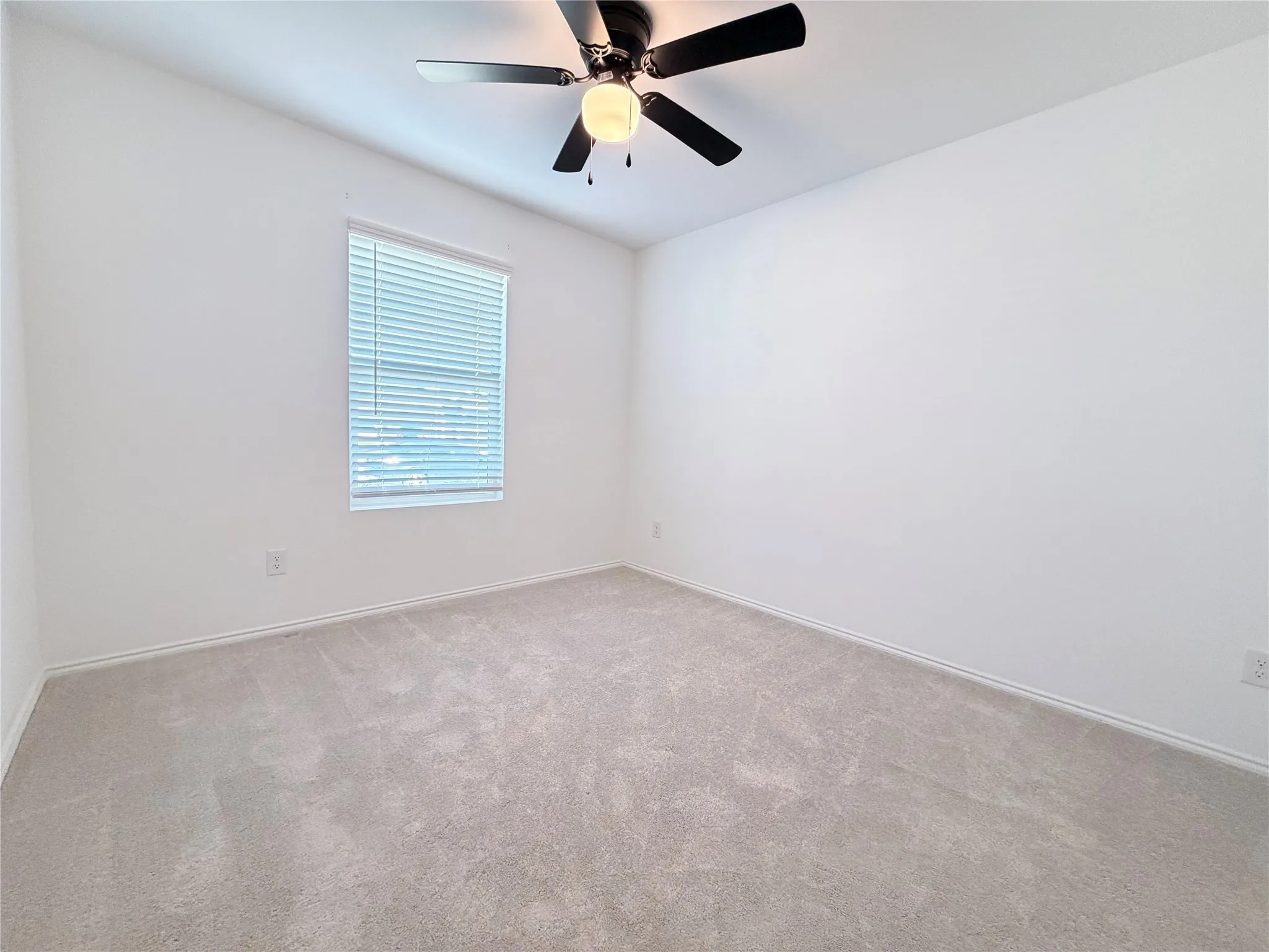 Single Family Residence For Rent in Dallas County , 1717 Round House Lane, Dallas, Texas 75253, 3 Bedroom, 2 Bathroom, 2 Garage spaces, 1,260 Sqft, built in 2024, mls#21407136, Real Estate Agent in Dallas, Homes For Rent in Dallas county, Homes For Rent in Dallas, Realtor in Dallas Texas, Real Estate Brokerage Independent Realty Texas, Luminita Cordes Realtor