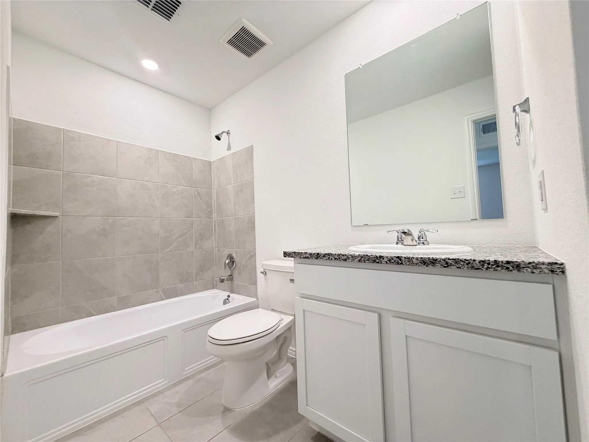 Single Family Residence For Rent in Dallas County , 1717 Round House Lane, Dallas, Texas 75253, 3 Bedroom, 2 Bathroom, 2 Garage spaces, 1,260 Sqft, built in 2024, mls#21407136, Real Estate Agent in Dallas, Homes For Rent in Dallas county, Homes For Rent in Dallas, Realtor in Dallas Texas, Real Estate Brokerage Independent Realty Texas, Luminita Cordes Realtor