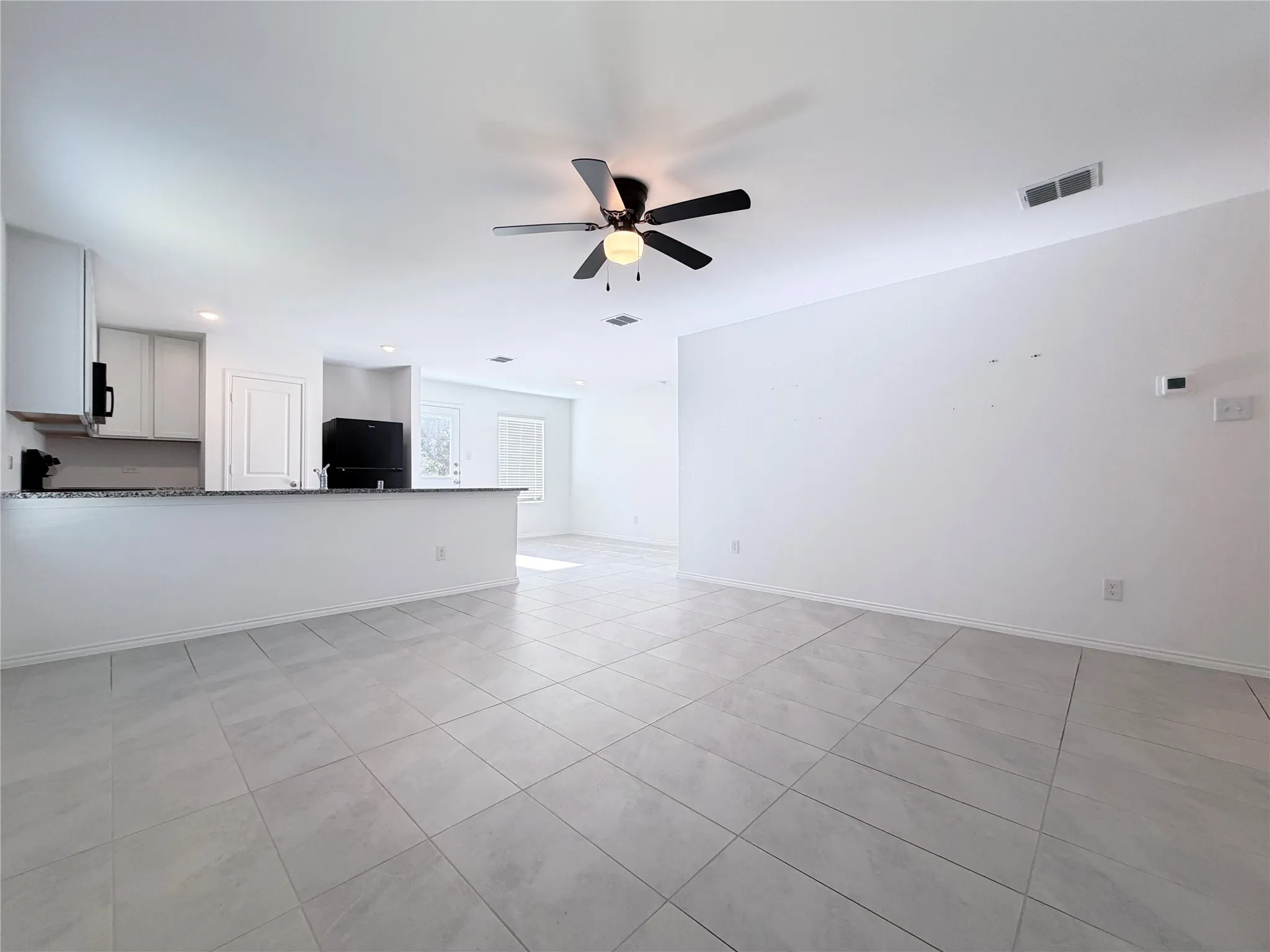 Single Family Residence For Rent in Dallas County , 1717 Round House Lane, Dallas, Texas 75253, 3 Bedroom, 2 Bathroom, 2 Garage spaces, 1,260 Sqft, built in 2024, mls#21407136, Real Estate Agent in Dallas, Homes For Rent in Dallas county, Homes For Rent in Dallas, Realtor in Dallas Texas, Real Estate Brokerage Independent Realty Texas, Luminita Cordes Realtor