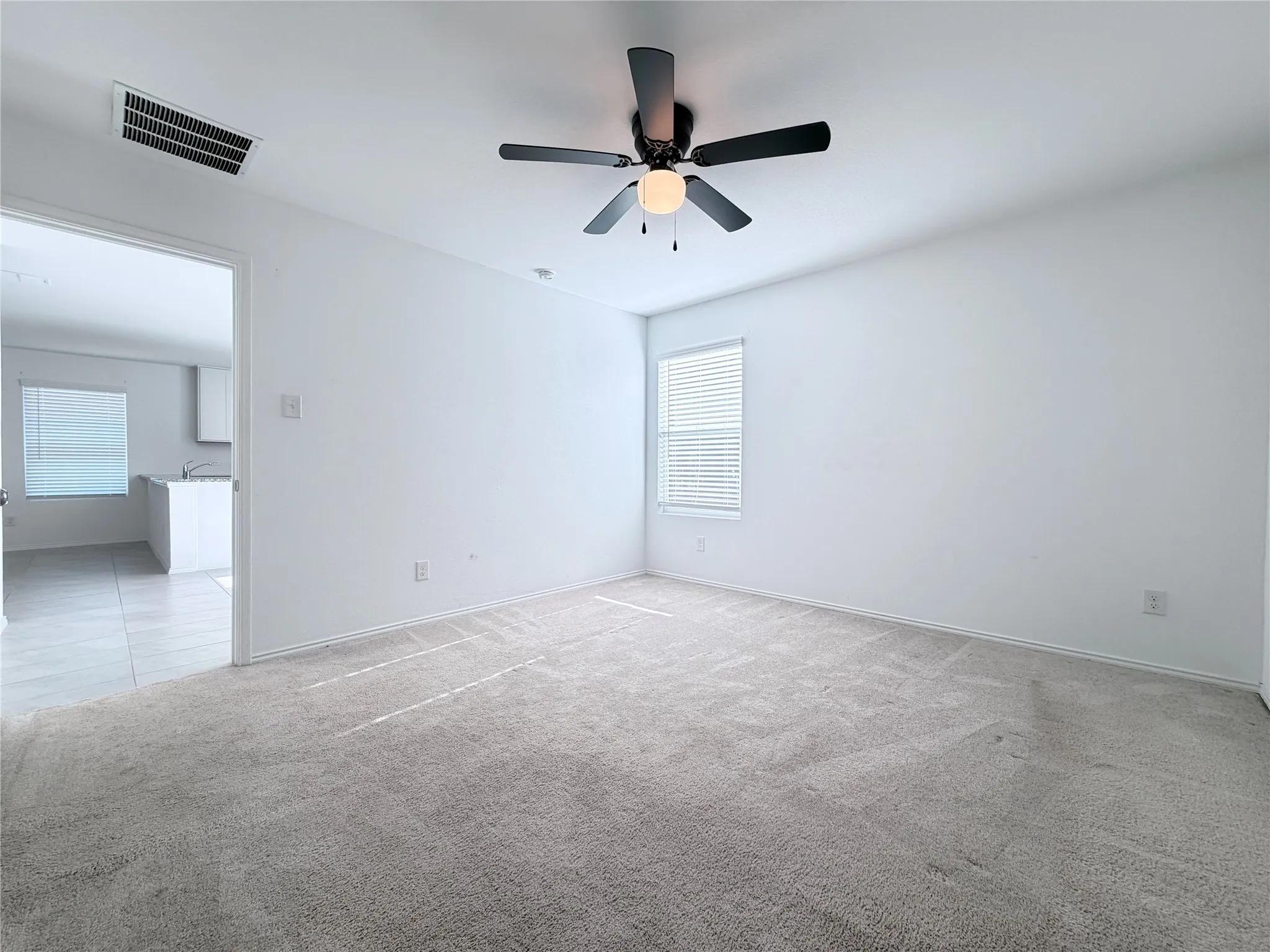 Single Family Residence For Rent in Dallas County , 1717 Round House Lane, Dallas, Texas 75253, 3 Bedroom, 2 Bathroom, 2 Garage spaces, 1,260 Sqft, built in 2024, mls#21407136, Real Estate Agent in Dallas, Homes For Rent in Dallas county, Homes For Rent in Dallas, Realtor in Dallas Texas, Real Estate Brokerage Independent Realty Texas, Luminita Cordes Realtor