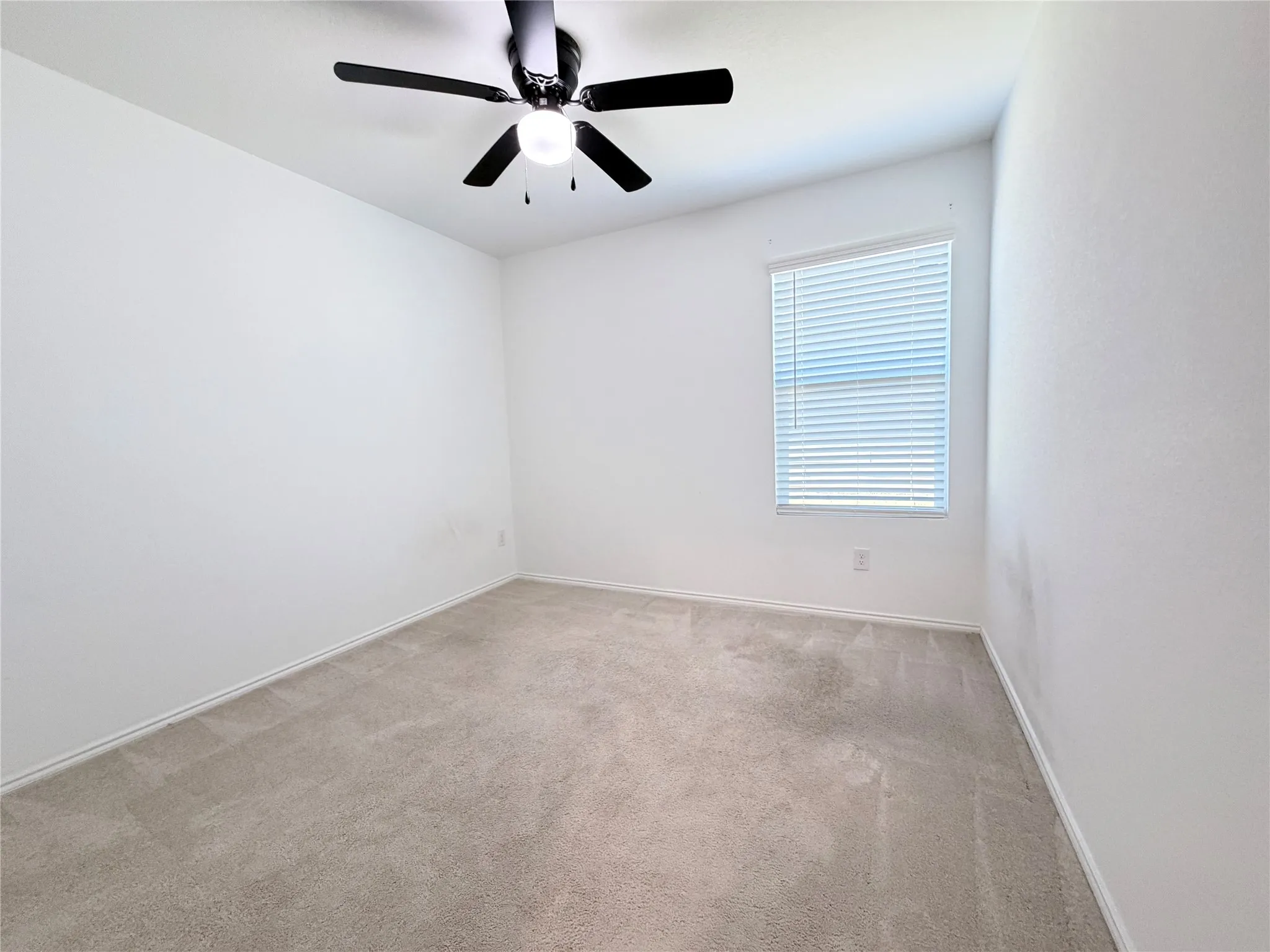 Single Family Residence For Rent in Dallas County , 1717 Round House Lane, Dallas, Texas 75253, 3 Bedroom, 2 Bathroom, 2 Garage spaces, 1,260 Sqft, built in 2024, mls#21407136, Real Estate Agent in Dallas, Homes For Rent in Dallas county, Homes For Rent in Dallas, Realtor in Dallas Texas, Real Estate Brokerage Independent Realty Texas, Luminita Cordes Realtor