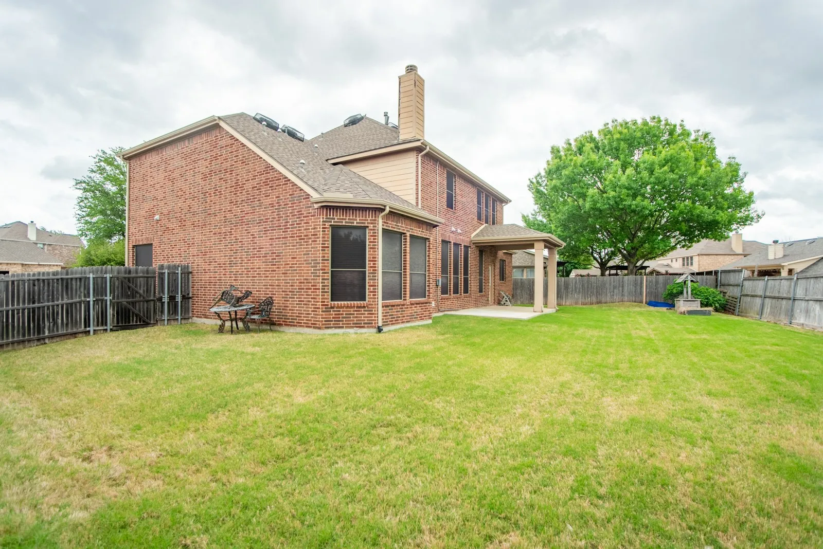Single Family Residence For Sale in Rockwall County , 513 Mckinney Trail, Fate, Texas 75087, 4 Bedroom, 3 Bathroom, 3 Garage spaces, 3,226 Sqft, built in 2007, mls#21407139, Real Estate Agent in Fate, Homes For Sale in Rockwall county, Homes For Sale in Fate, Realtor in Fate Texas, Real Estate Brokerage Independent Realty Texas, Luminita Cordes Realtor