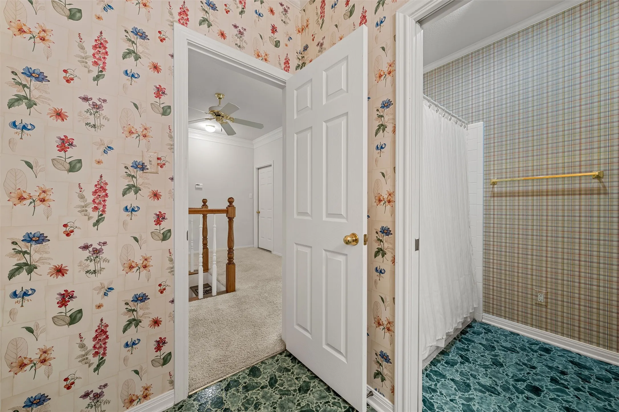 Single Family Residence For Sale in Mc Lennan County , 142 Stillwater Road, Waco, Texas 76708, 5 Bedroom, 3 Bathroom, 2 Garage spaces, 3,365 Sqft, built in 1993, mls#21406930, Real Estate Agent in Waco, Homes For Sale in Mc Lennan county, Homes For Sale in Waco, Realtor in Waco Texas, Real Estate Brokerage Independent Realty Texas, Luminita Cordes Realtor