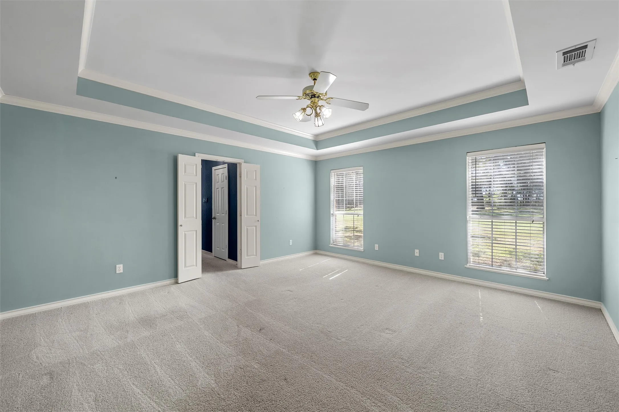 Single Family Residence For Sale in Mc Lennan County , 142 Stillwater Road, Waco, Texas 76708, 5 Bedroom, 3 Bathroom, 2 Garage spaces, 3,365 Sqft, built in 1993, mls#21406930, Real Estate Agent in Waco, Homes For Sale in Mc Lennan county, Homes For Sale in Waco, Realtor in Waco Texas, Real Estate Brokerage Independent Realty Texas, Luminita Cordes Realtor