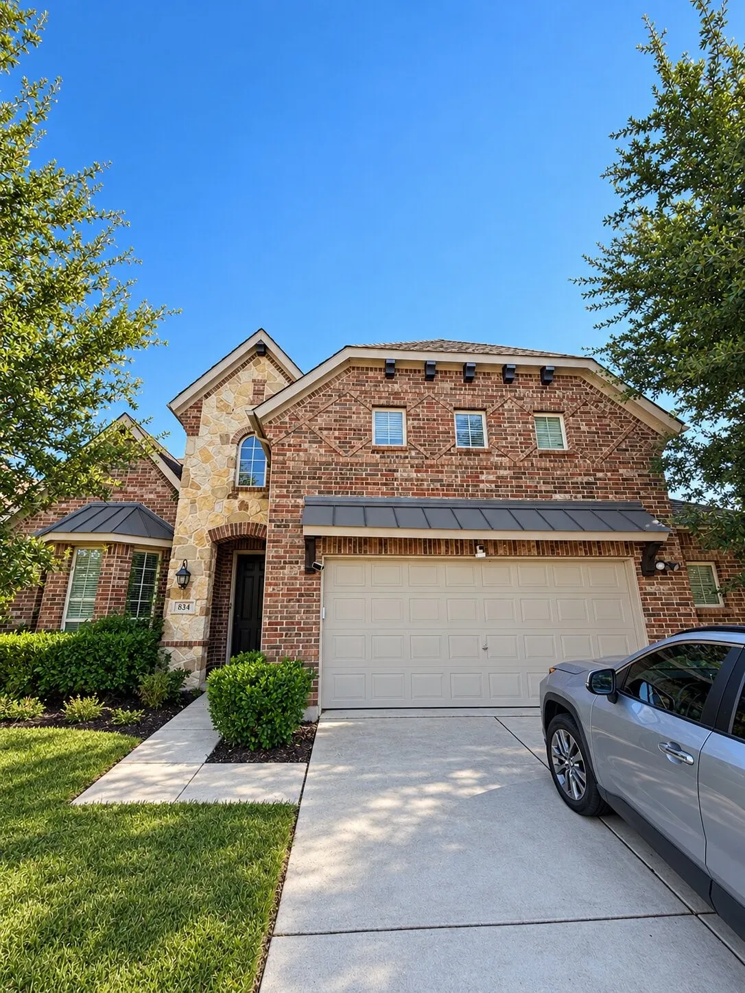 Single Family Residence For Sale in Denton County , 824 Lake Hollow Drive, Little Elm, Texas 75068, 5 Bedroom, 5 Bathroom, 2 Garage spaces, 3,589 Sqft, built in 2009, mls#21406158, Real Estate Agent in Little Elm, Homes For Sale in Denton county, Homes For Sale in Little Elm, Realtor in Little Elm Texas, Real Estate Brokerage Independent Realty Texas, Luminita Cordes Realtor