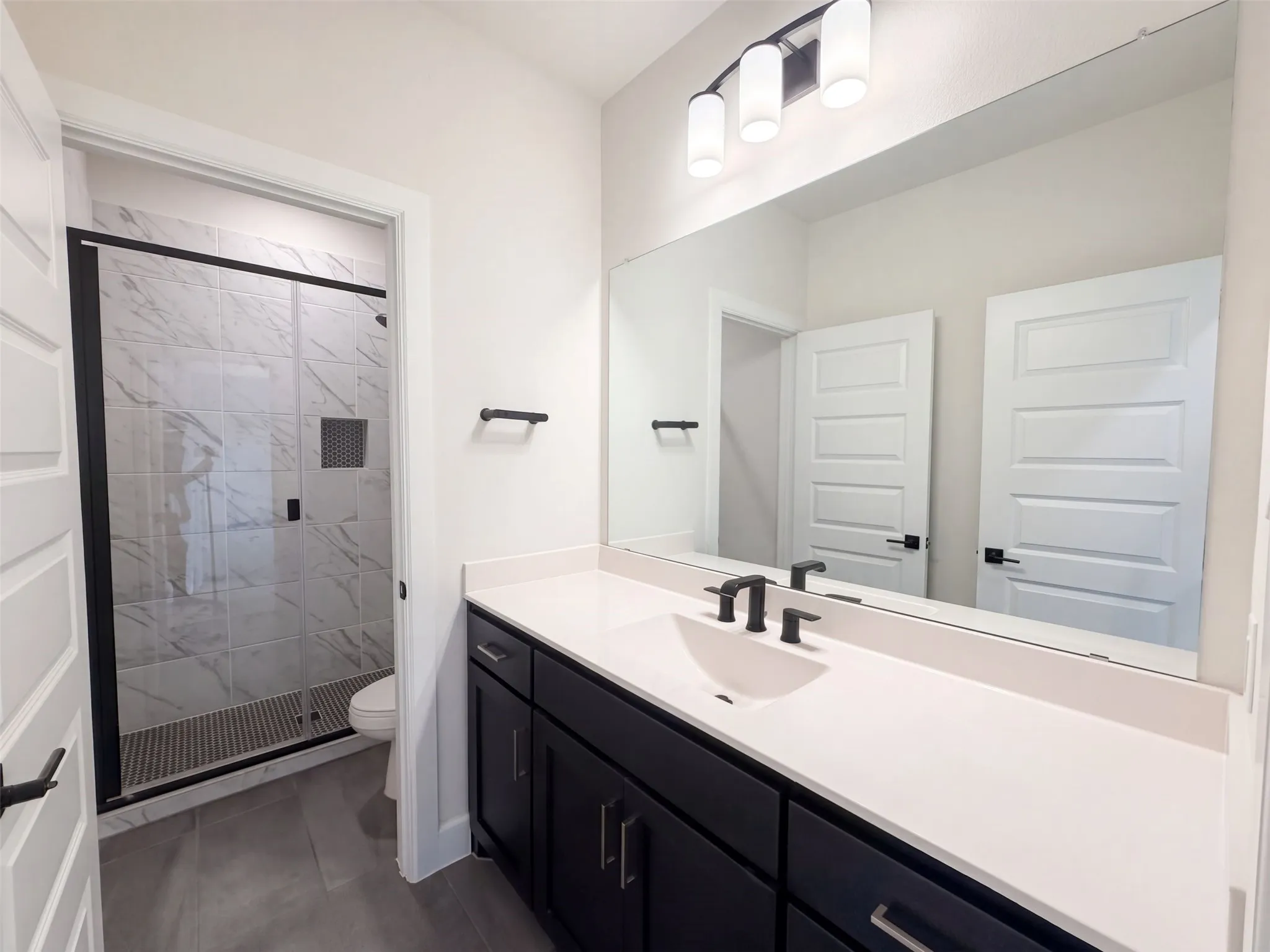 Single Family Residence For Sale in Tarrant County , 3357 Monarch Pass Drive, Arlington, Texas 76005, 4 Bedroom, 4 Bathroom, 2 Garage spaces, 2,707 Sqft, built in 2023, mls#21407105, Real Estate Agent in Arlington, Homes For Sale in Tarrant county, Homes For Sale in Arlington, Realtor in Arlington Texas, Real Estate Brokerage Independent Realty Texas, Luminita Cordes Realtor