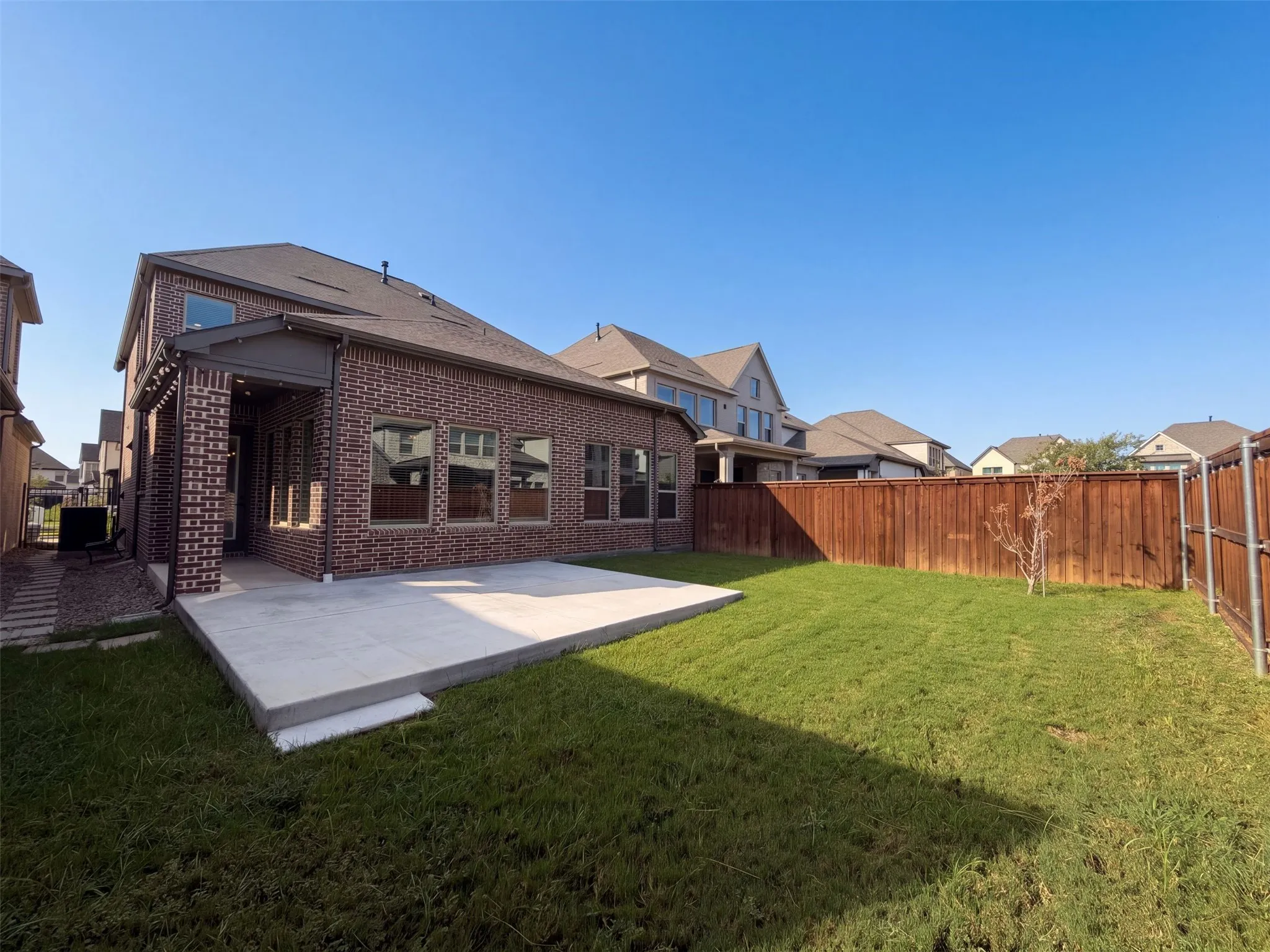 Single Family Residence For Sale in Tarrant County , 3357 Monarch Pass Drive, Arlington, Texas 76005, 4 Bedroom, 4 Bathroom, 2 Garage spaces, 2,707 Sqft, built in 2023, mls#21407105, Real Estate Agent in Arlington, Homes For Sale in Tarrant county, Homes For Sale in Arlington, Realtor in Arlington Texas, Real Estate Brokerage Independent Realty Texas, Luminita Cordes Realtor