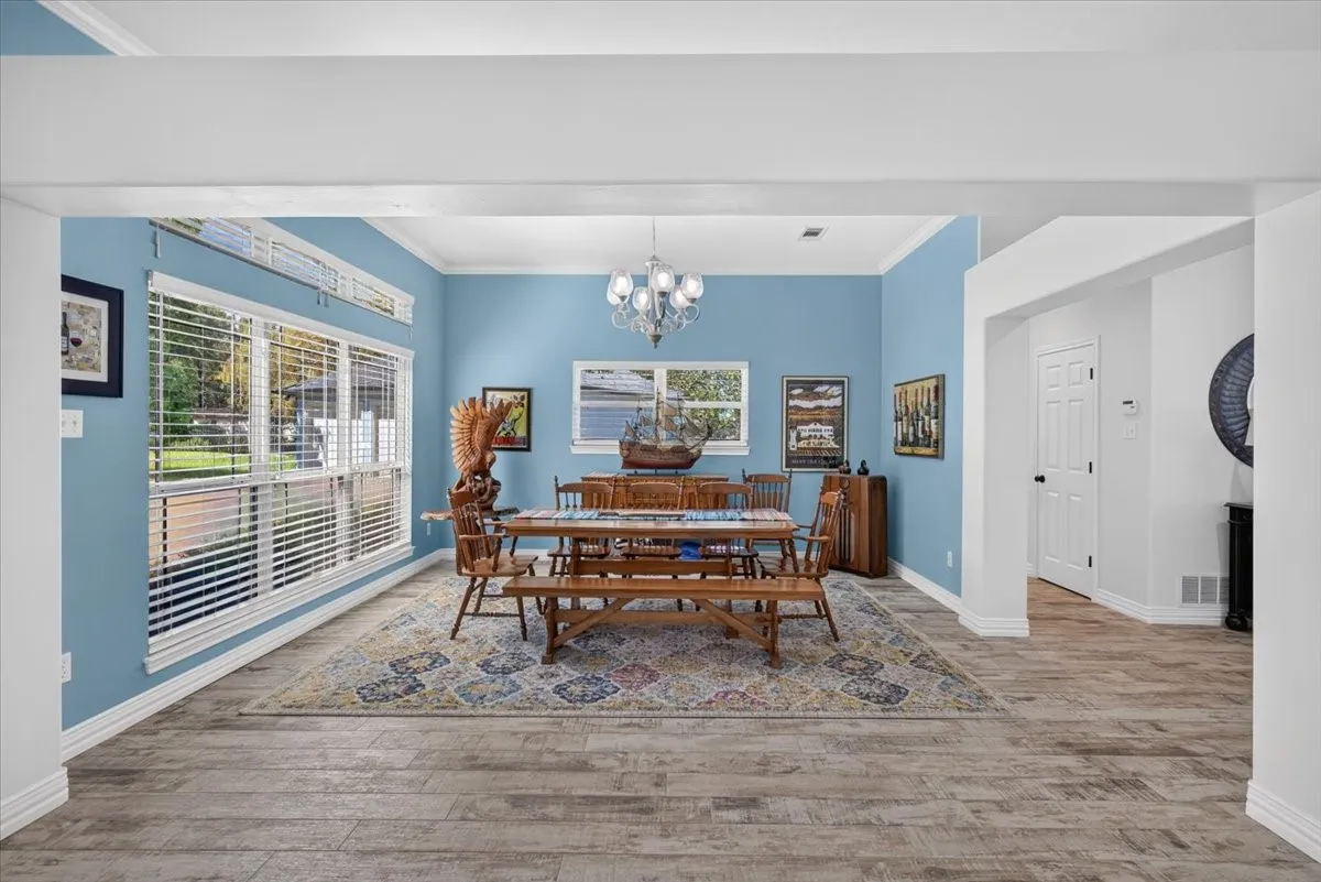 Single Family Residence For Sale in Henderson County , 507 Nob Hill Lane, Seven Points, Texas 75143, 3 Bedroom, 3 Bathroom, 3 Garage spaces, 2,851 Sqft, built in 2002, mls#21400096, Real Estate Agent in Seven Points, Homes For Sale in Henderson county, Homes For Sale in Seven Points, Realtor in Seven Points Texas, Real Estate Brokerage Independent Realty Texas, Luminita Cordes Realtor