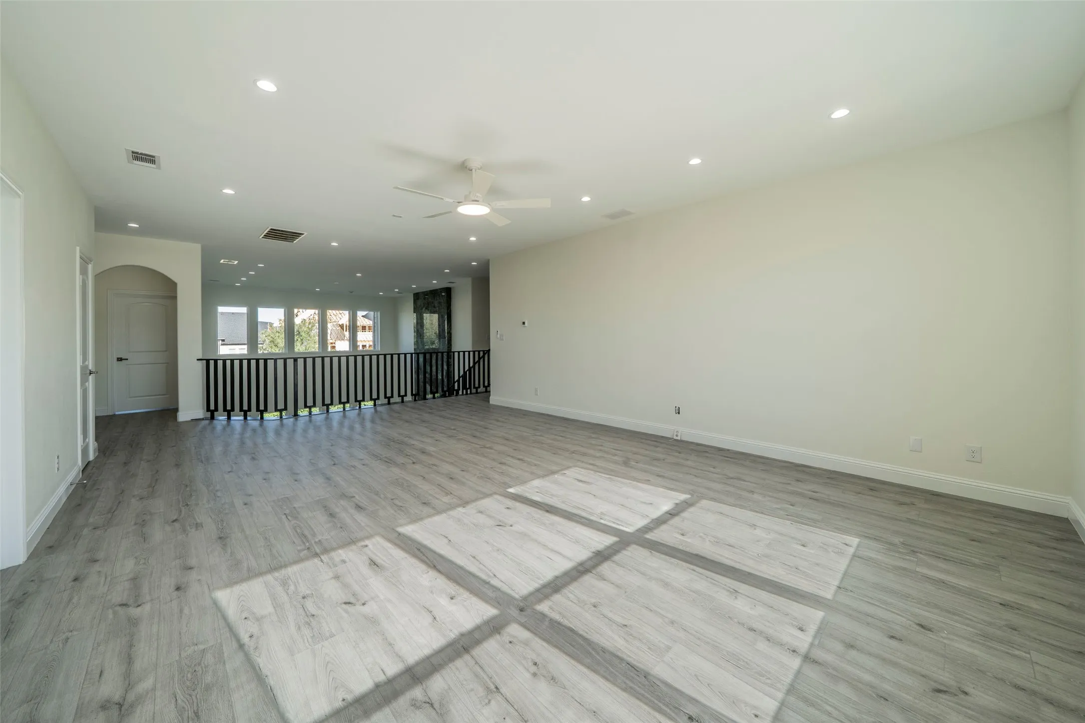 Single Family Residence For Rent in Collin County , 9840 Wyndbrook Drive, Frisco, Texas 75035, 6 Bedroom, 7 Bathroom, 2 Garage spaces, 4,703 Sqft, built in 2023, mls#21405344, Real Estate Agent in Frisco, Homes For Rent in Collin county, Homes For Rent in Frisco, Realtor in Frisco Texas, Real Estate Brokerage Independent Realty Texas, Luminita Cordes Realtor