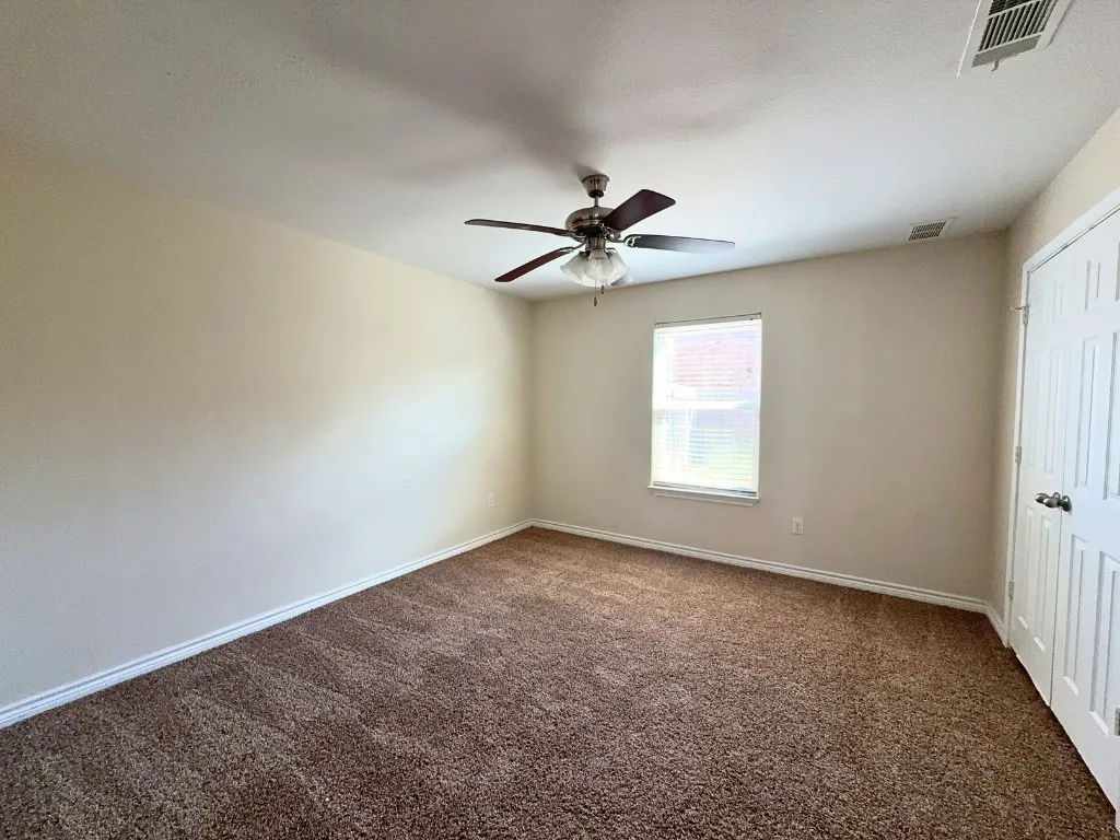 Duplex For Rent in Collin County , 721 E College Street, Princeton, Texas 75407, 4 Bedroom, 3 Bathroom, 1 Garage spaces, 1,637 Sqft, built in 2014, mls#21407125, Real Estate Agent in Princeton, Homes For Rent in Collin county, Homes For Rent in Princeton, Realtor in Princeton Texas, Real Estate Brokerage Independent Realty Texas, Luminita Cordes Realtor