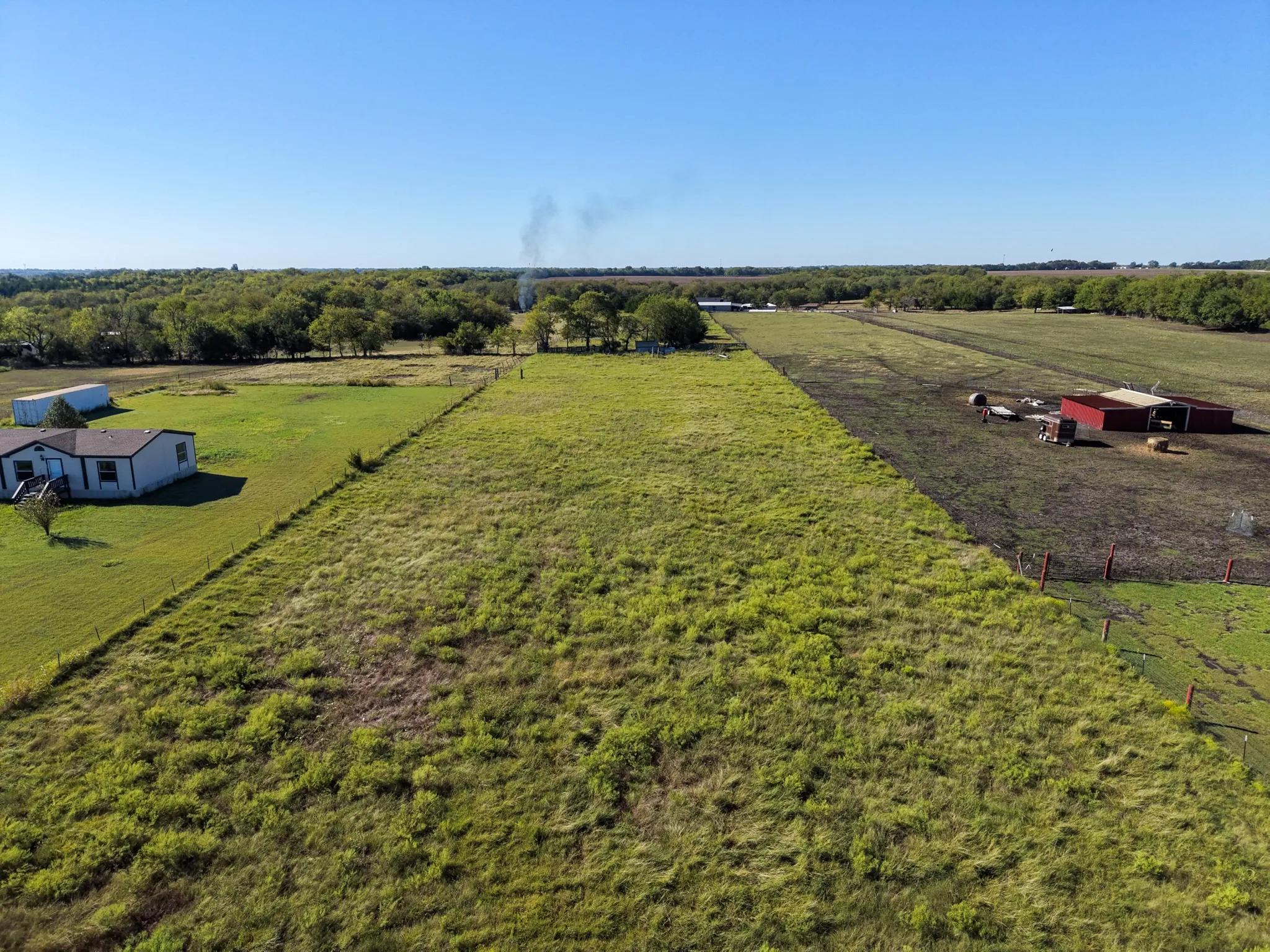 Unimproved Land For Sale in Grayson County , 8300 Fm 697, Whitewright, Texas 75491, 0, 0, Garage spaces, 0 Sqft, built in 0, mls#21404217, Real Estate Agent in Whitewright, Homes For Sale in Grayson county, Homes For Sale in Whitewright, Realtor in Whitewright Texas, Real Estate Brokerage Independent Realty Texas, Luminita Cordes Realtor