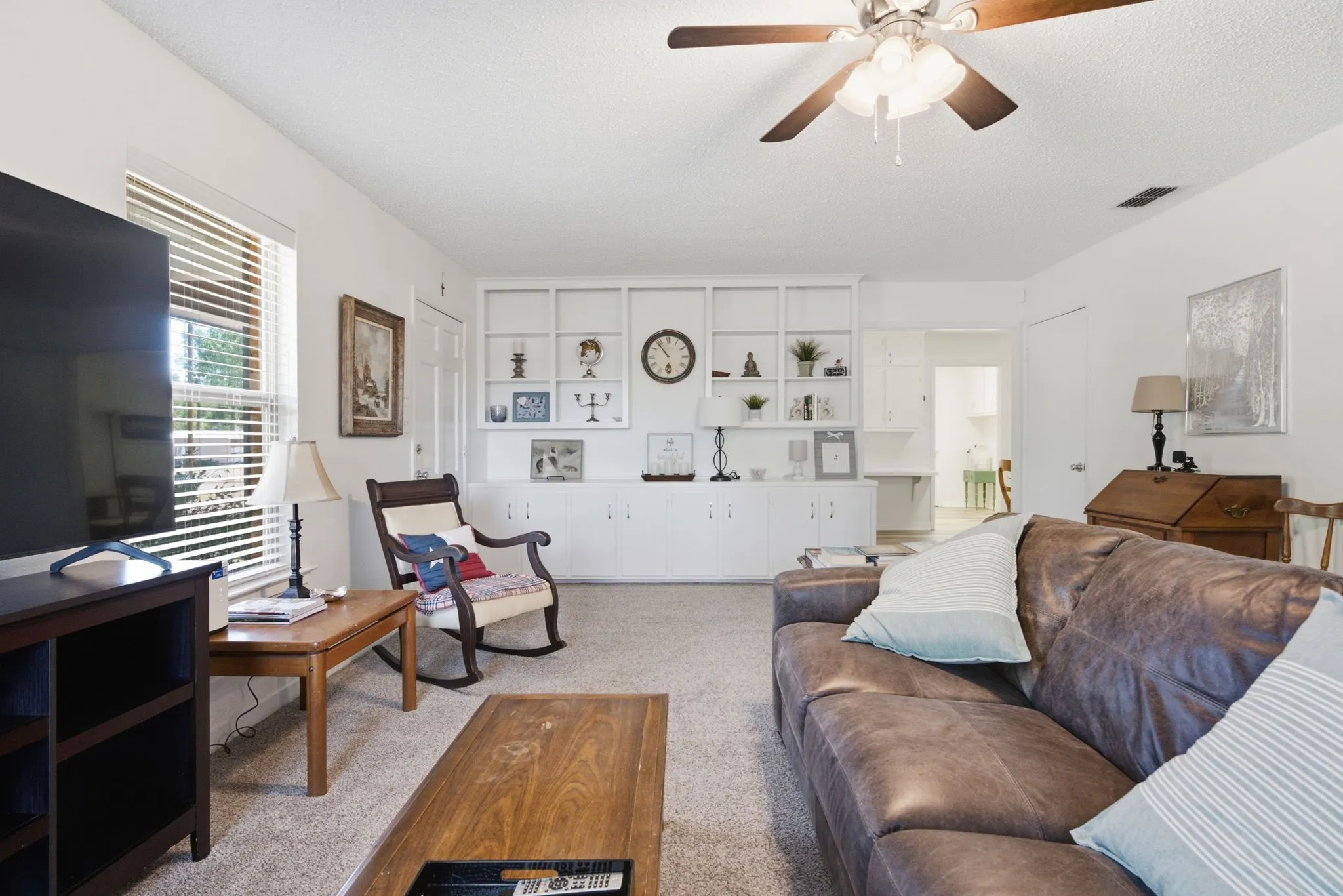 Duplex For Sale in Wood County , 103 MCDONALD, Mineola, Texas 75773, 4 Bedroom, 2 Bathroom, 2 Garage spaces, 0 Sqft, built in 1984, mls#21406961, Real Estate Agent in Mineola, Homes For Sale in Wood county, Homes For Sale in Mineola, Realtor in Mineola Texas, Real Estate Brokerage Independent Realty Texas, Luminita Cordes Realtor