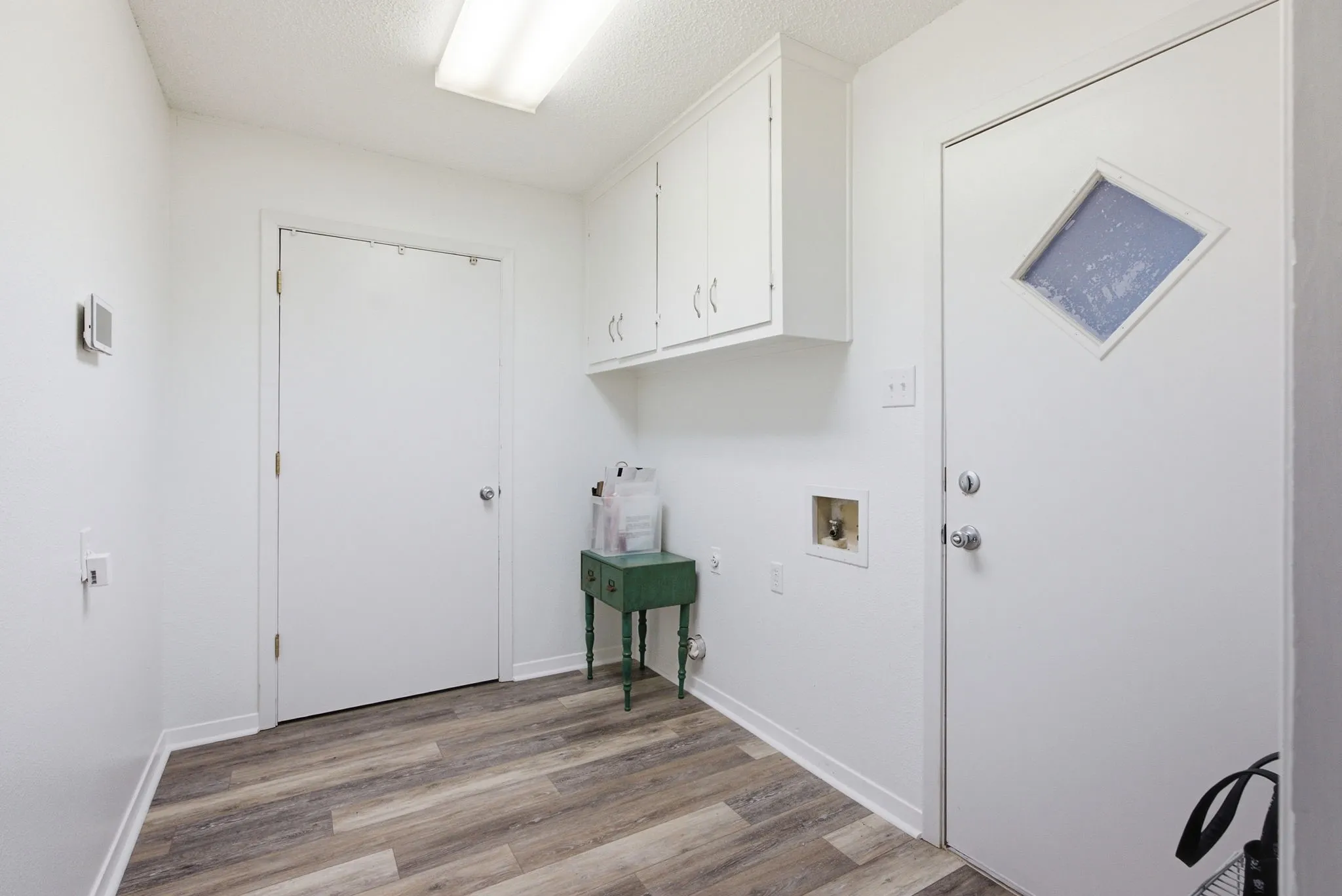 Duplex For Sale in Wood County , 103 MCDONALD, Mineola, Texas 75773, 4 Bedroom, 2 Bathroom, 2 Garage spaces, 0 Sqft, built in 1984, mls#21406961, Real Estate Agent in Mineola, Homes For Sale in Wood county, Homes For Sale in Mineola, Realtor in Mineola Texas, Real Estate Brokerage Independent Realty Texas, Luminita Cordes Realtor