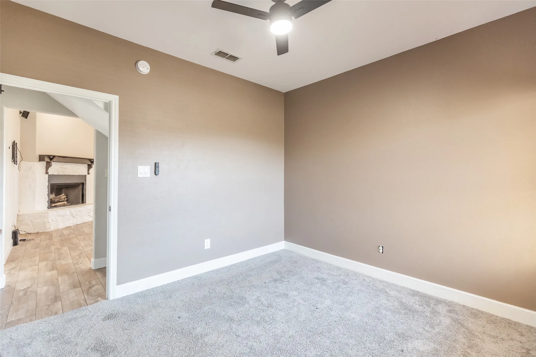 Single Family Residence For Sale in Taylor County , 7117 Mcleod Drive, Abilene, Texas 79602, 4 Bedroom, 3 Bathroom, 2 Garage spaces, 2,370 Sqft, built in 2014, mls#21407053, Real Estate Agent in Abilene, Homes For Sale in Taylor county, Homes For Sale in Abilene, Realtor in Abilene Texas, Real Estate Brokerage Independent Realty Texas, Luminita Cordes Realtor