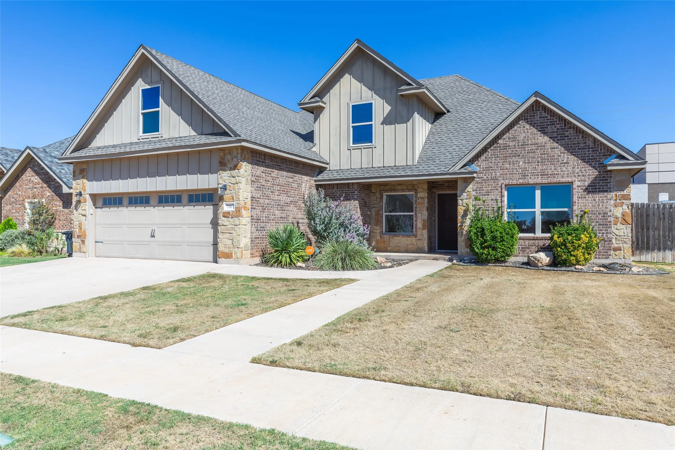 Single Family Residence For Sale
