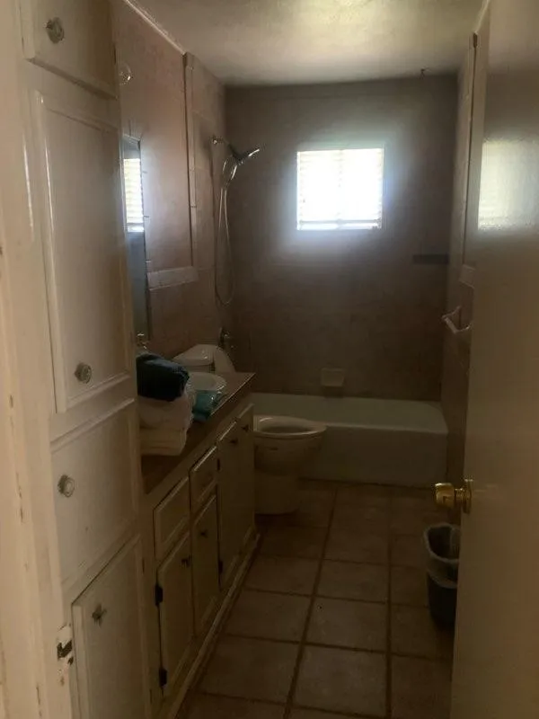 Single Family Residence For Sale in Navarro County , 216 Churchill Avenue, Corsicana, Texas 75110, 3 Bedroom, 2 Bathroom, Garage spaces, 1,430 Sqft, built in 1975, mls#21407182, Real Estate Agent in Corsicana, Homes For Sale in Navarro county, Homes For Sale in Corsicana, Realtor in Corsicana Texas, Real Estate Brokerage Independent Realty Texas, Luminita Cordes Realtor