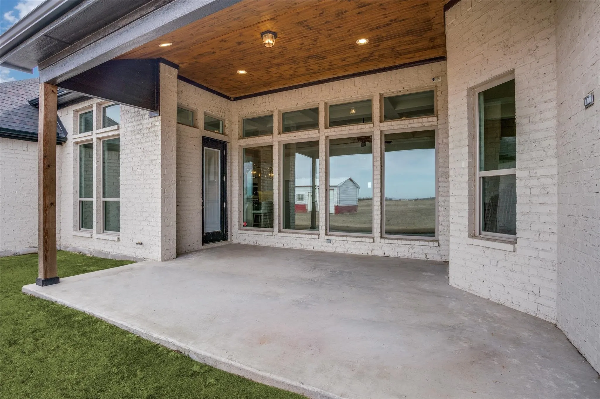Photo is representation of elevation. Buyer to customize finishes.