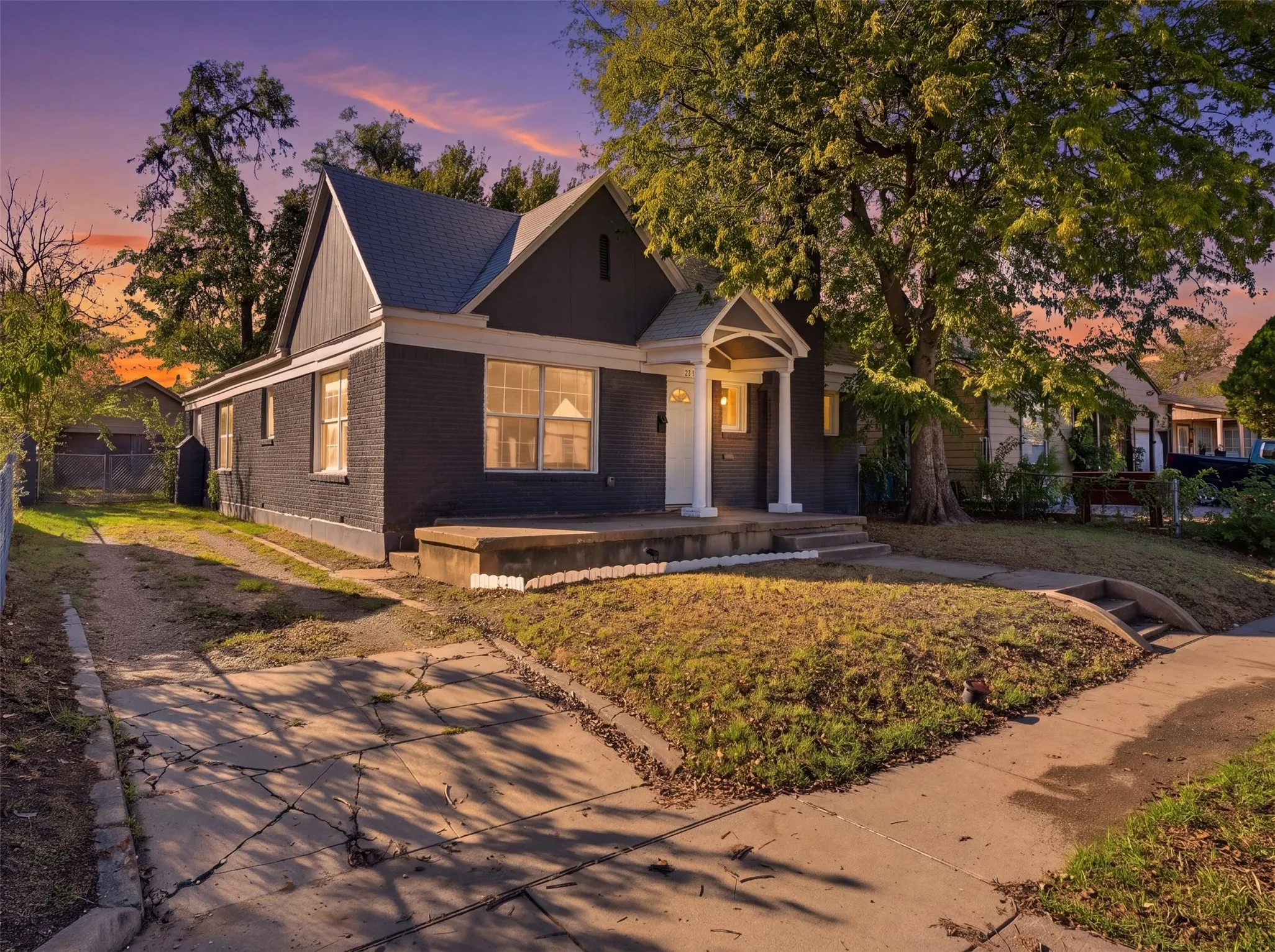 Single Family Residence For Sale