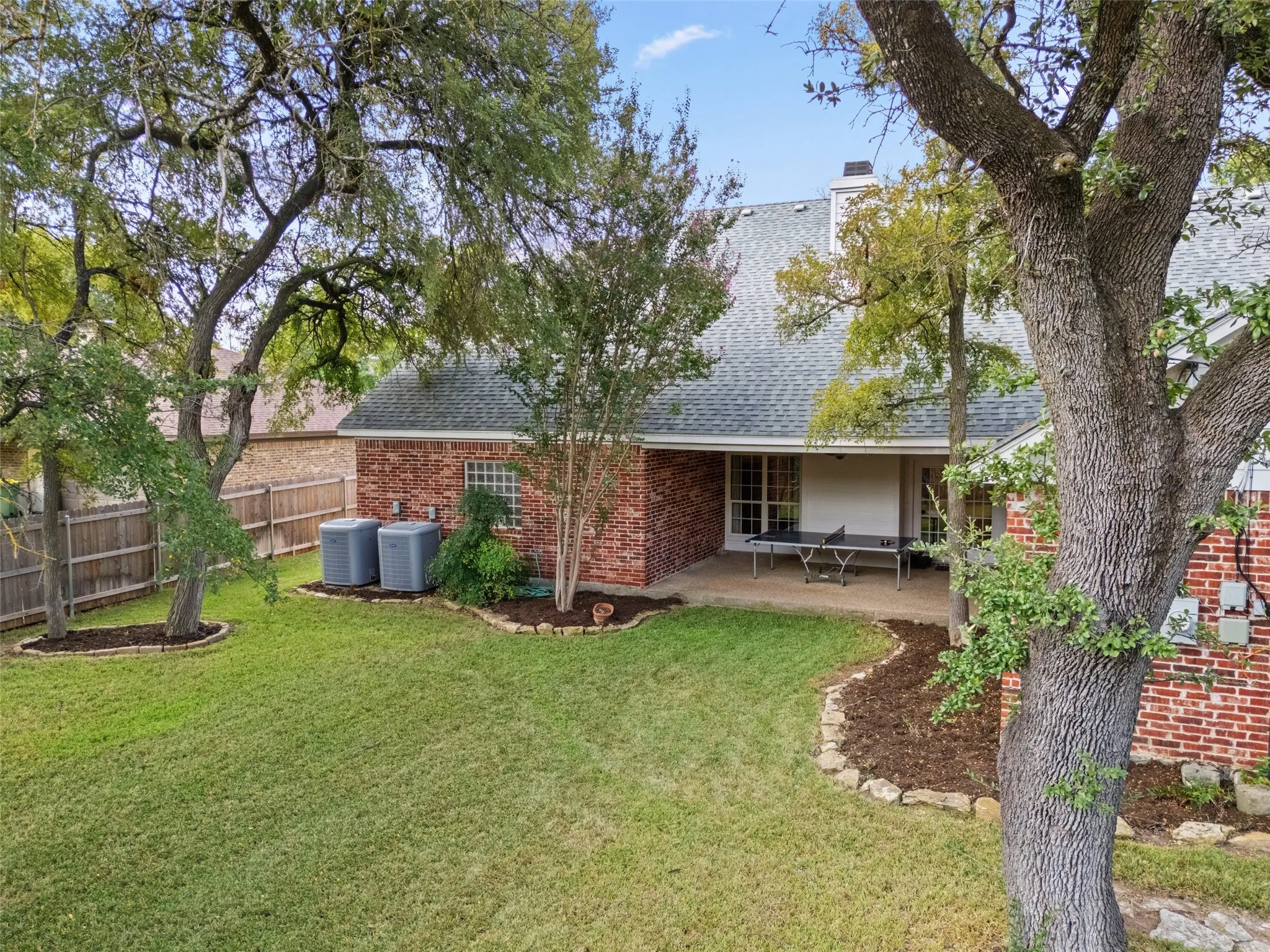 Single Family Residence For Sale in Mc Lennan County , 1605 Oak Hollow Drive, Woodway, Texas 76712, 4 Bedroom, 3 Bathroom, 2 Garage spaces, 3,100 Sqft, built in 2003, mls#21406871, Real Estate Agent in Woodway, Homes For Sale in Mc Lennan county, Homes For Sale in Woodway, Realtor in Woodway Texas, Real Estate Brokerage Independent Realty Texas, Luminita Cordes Realtor