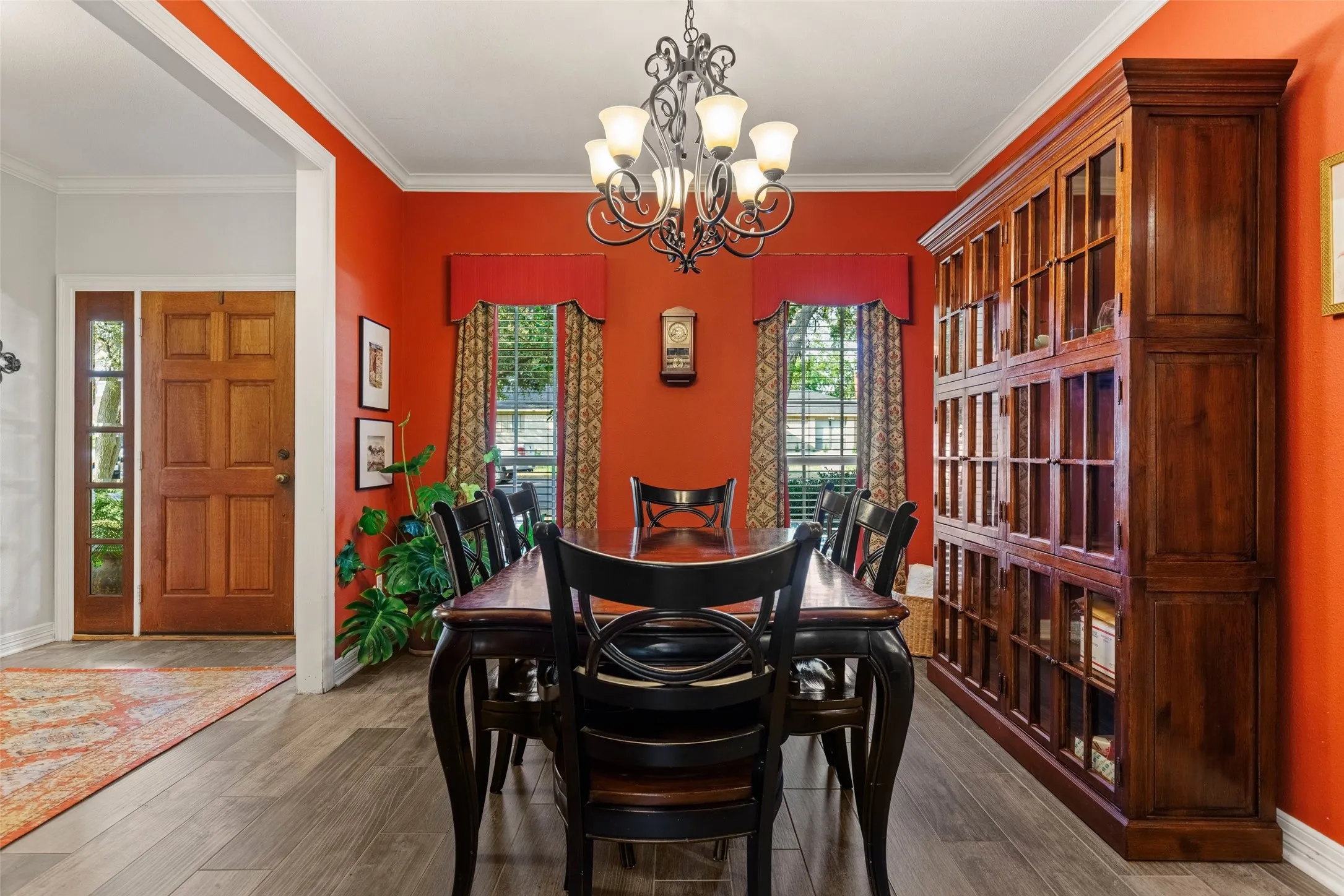 Single Family Residence For Sale in Mc Lennan County , 1605 Oak Hollow Drive, Woodway, Texas 76712, 4 Bedroom, 3 Bathroom, 2 Garage spaces, 3,100 Sqft, built in 2003, mls#21406871, Real Estate Agent in Woodway, Homes For Sale in Mc Lennan county, Homes For Sale in Woodway, Realtor in Woodway Texas, Real Estate Brokerage Independent Realty Texas, Luminita Cordes Realtor