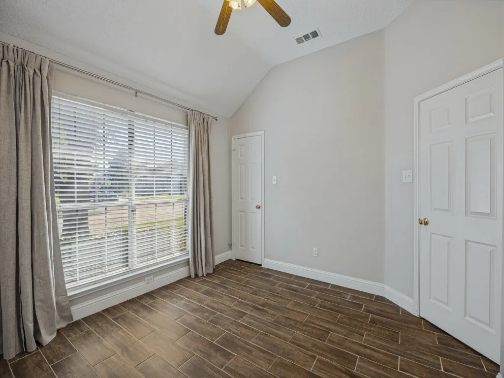 Single Family Residence For Sale in Collin County , 741 Lauren Way, Allen, Texas 75002, 4 Bedroom, 2 Bathroom, 2 Garage spaces, 2,141 Sqft, built in 1995, mls#21403214, Real Estate Agent in Allen, Homes For Sale in Collin county, Homes For Sale in Allen, Realtor in Allen Texas, Real Estate Brokerage Independent Realty Texas, Luminita Cordes Realtor